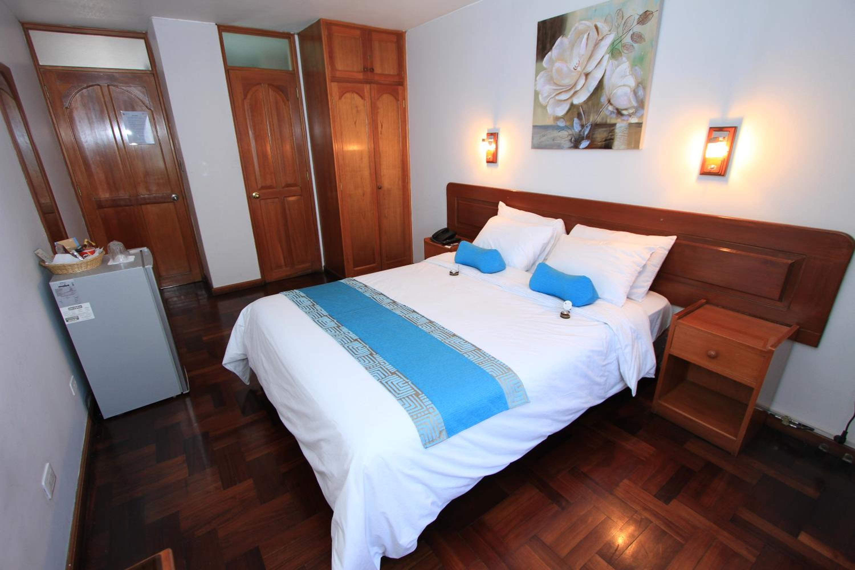 Queen Room