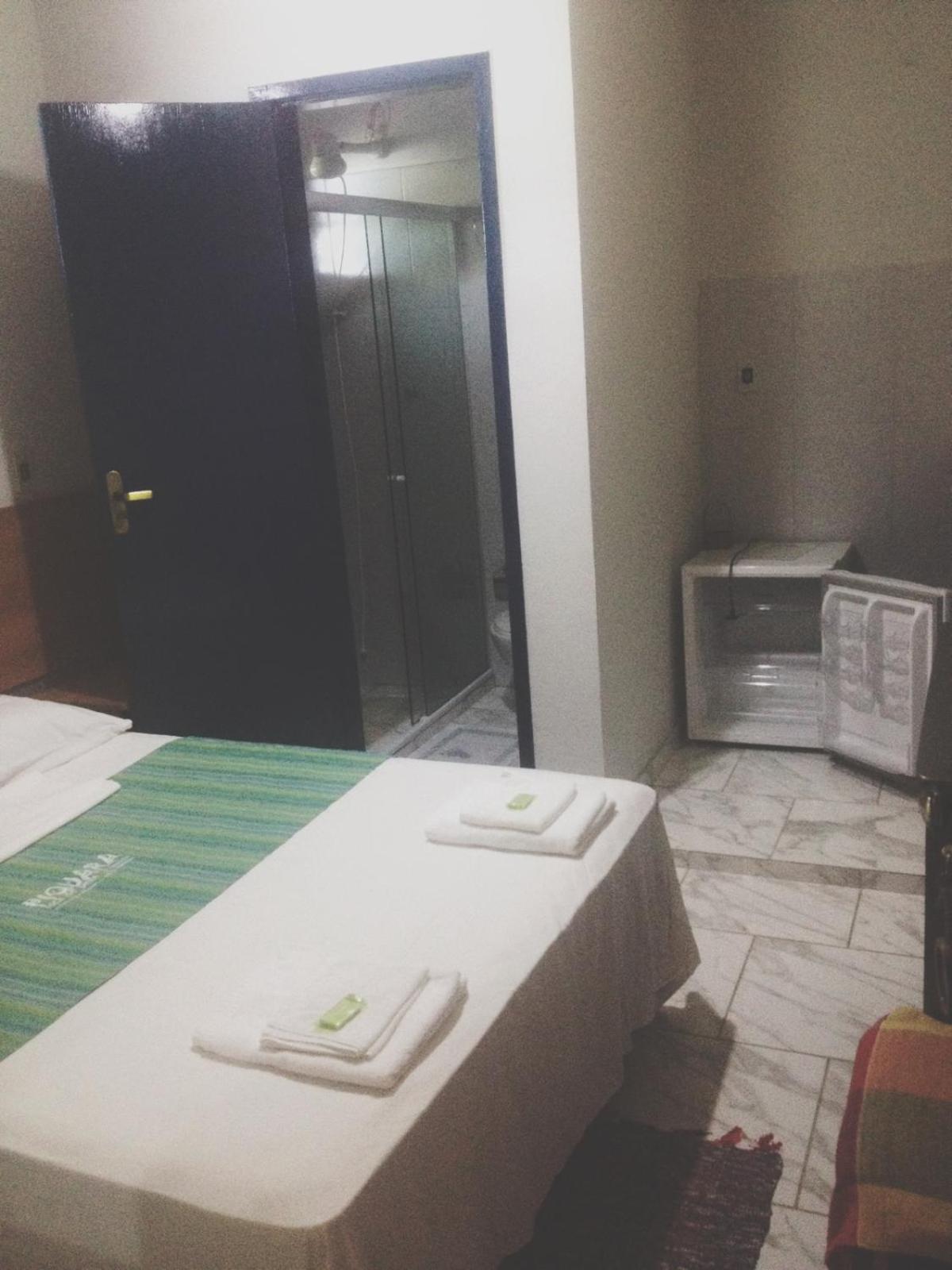 Economy Twin Room photo 2
