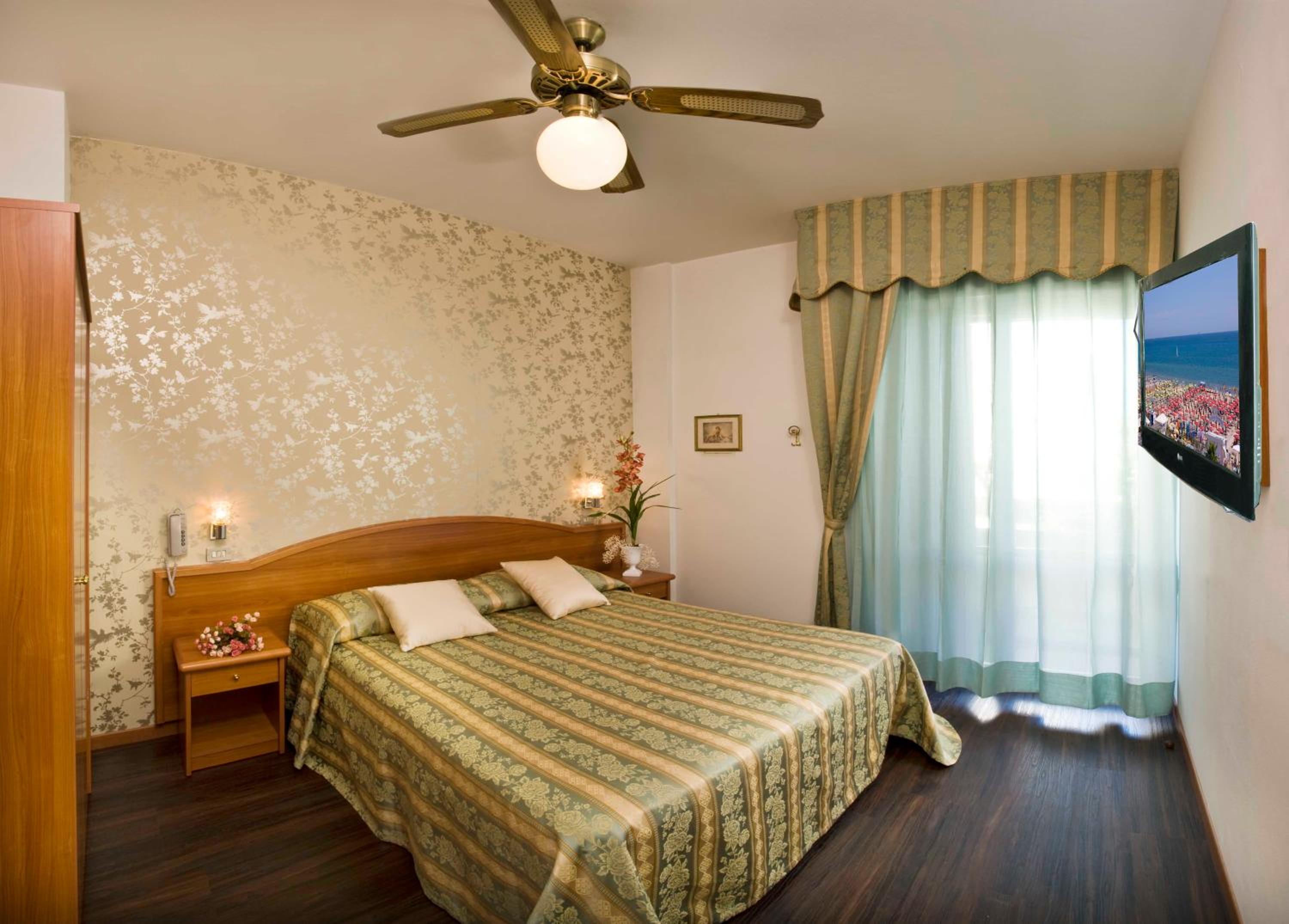 Classic Double or Twin Room