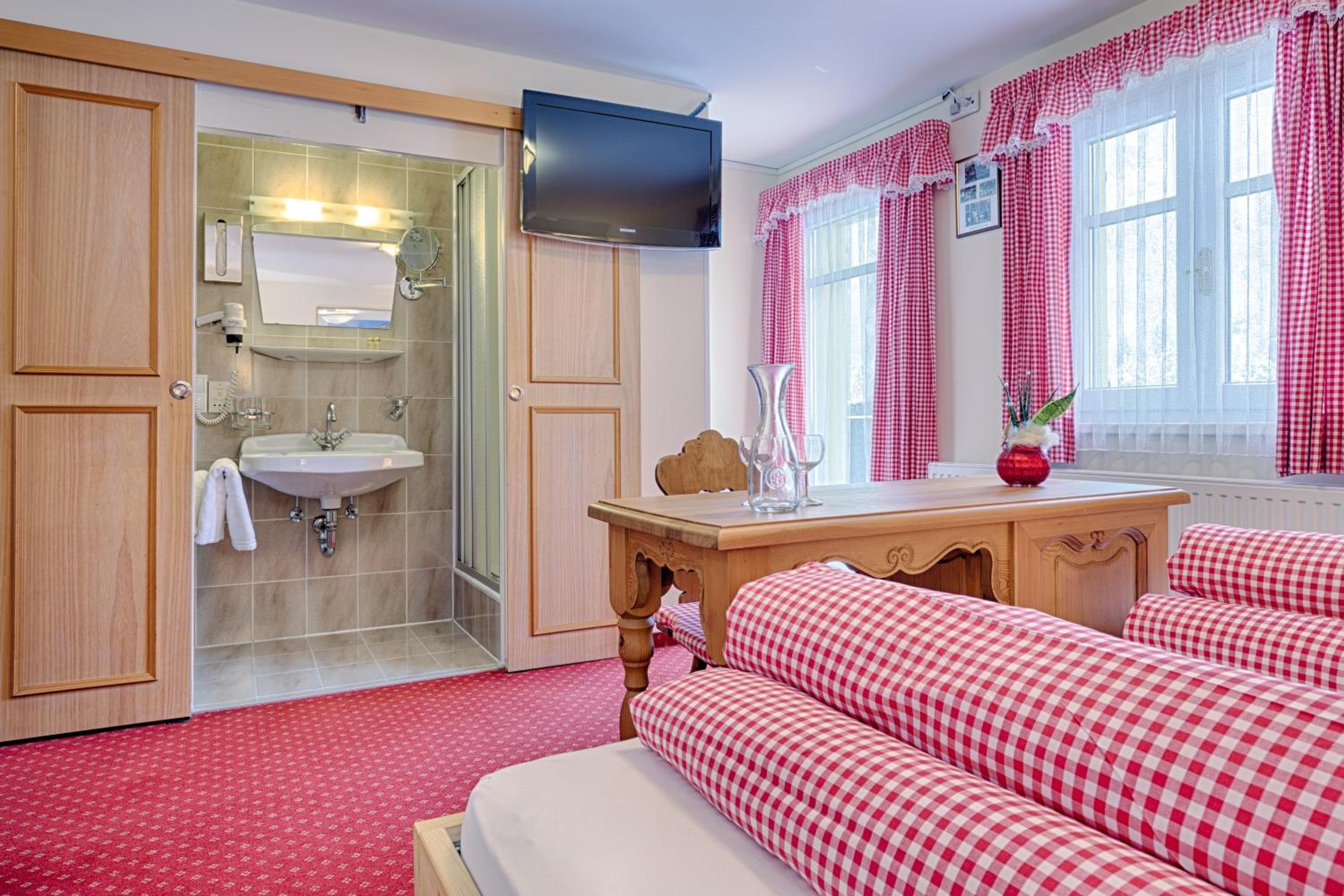 Double Room photo 3