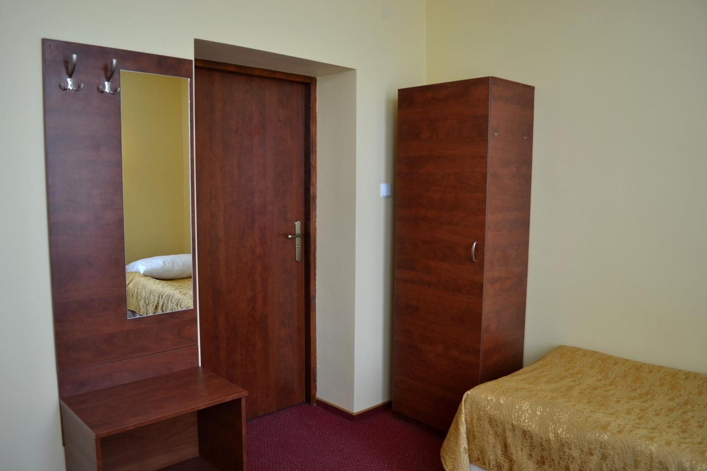 Single Room photo 3