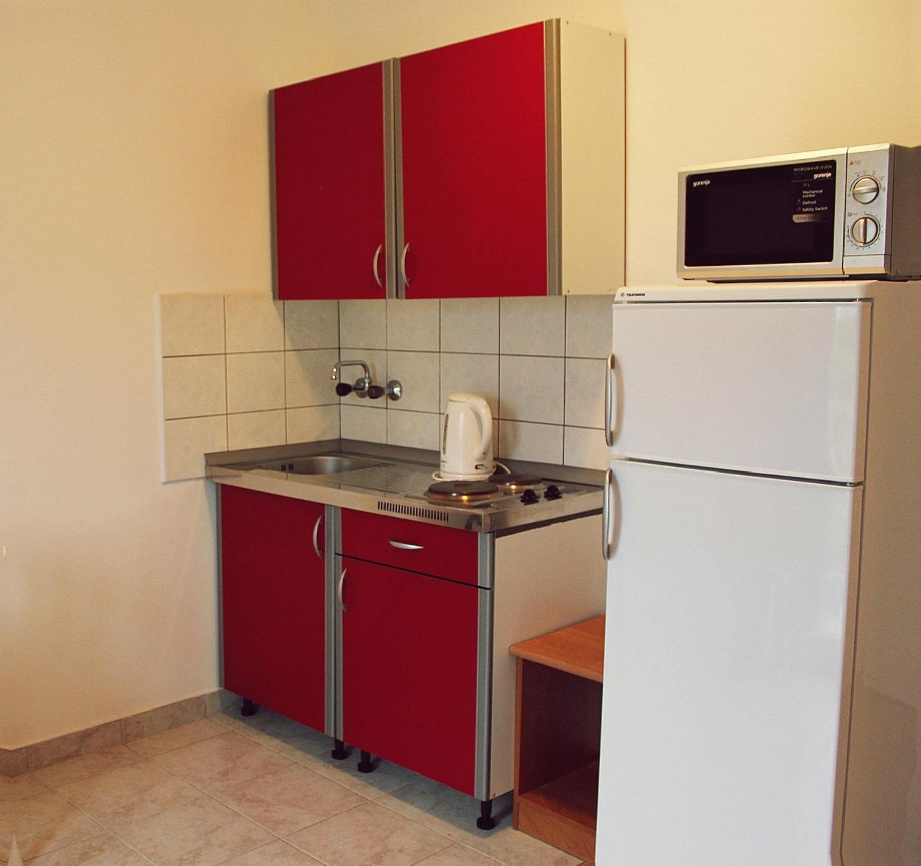 One-Bedroom Apartment photo 3