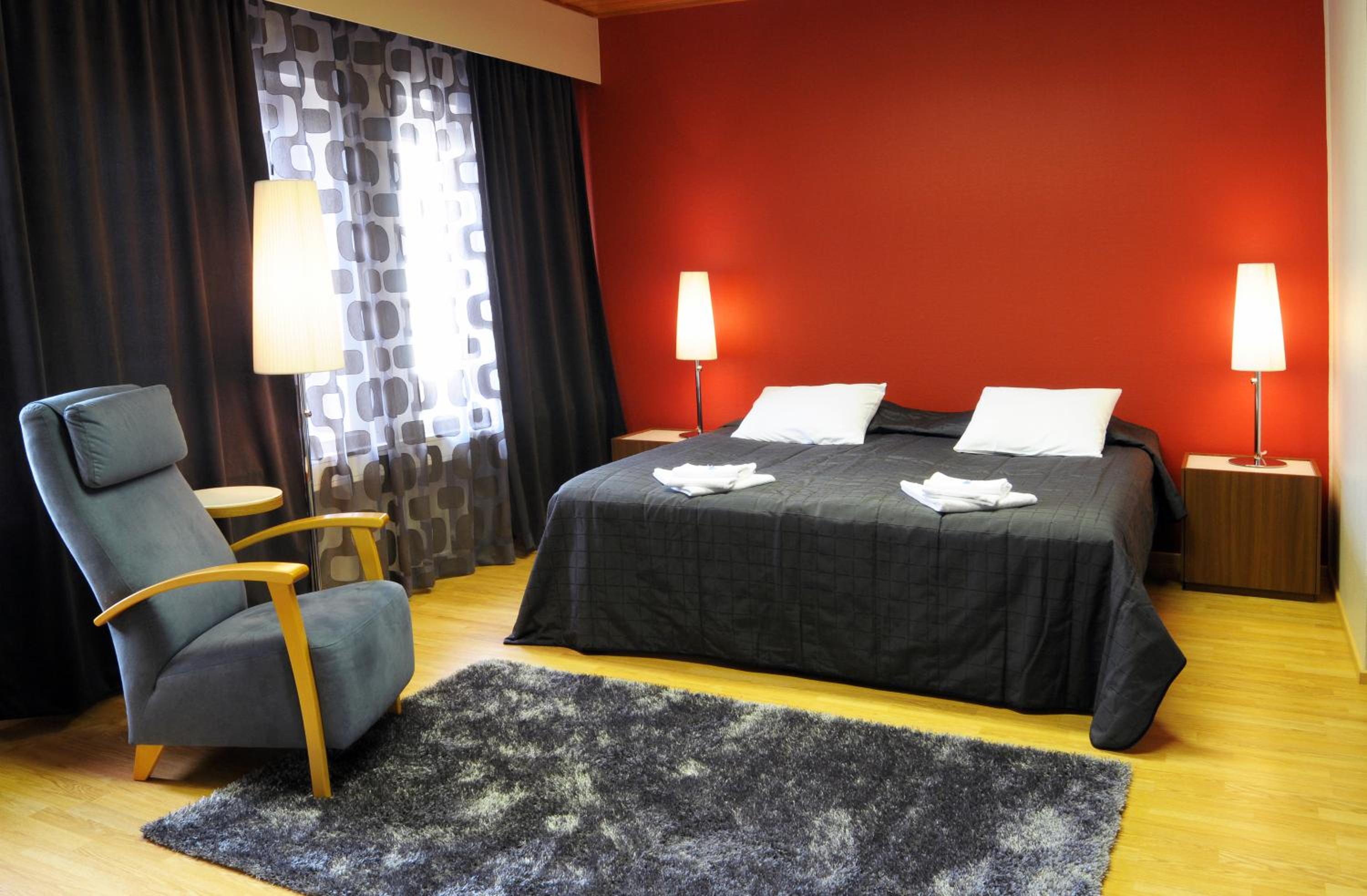 Standard Twin Room - Photo 1