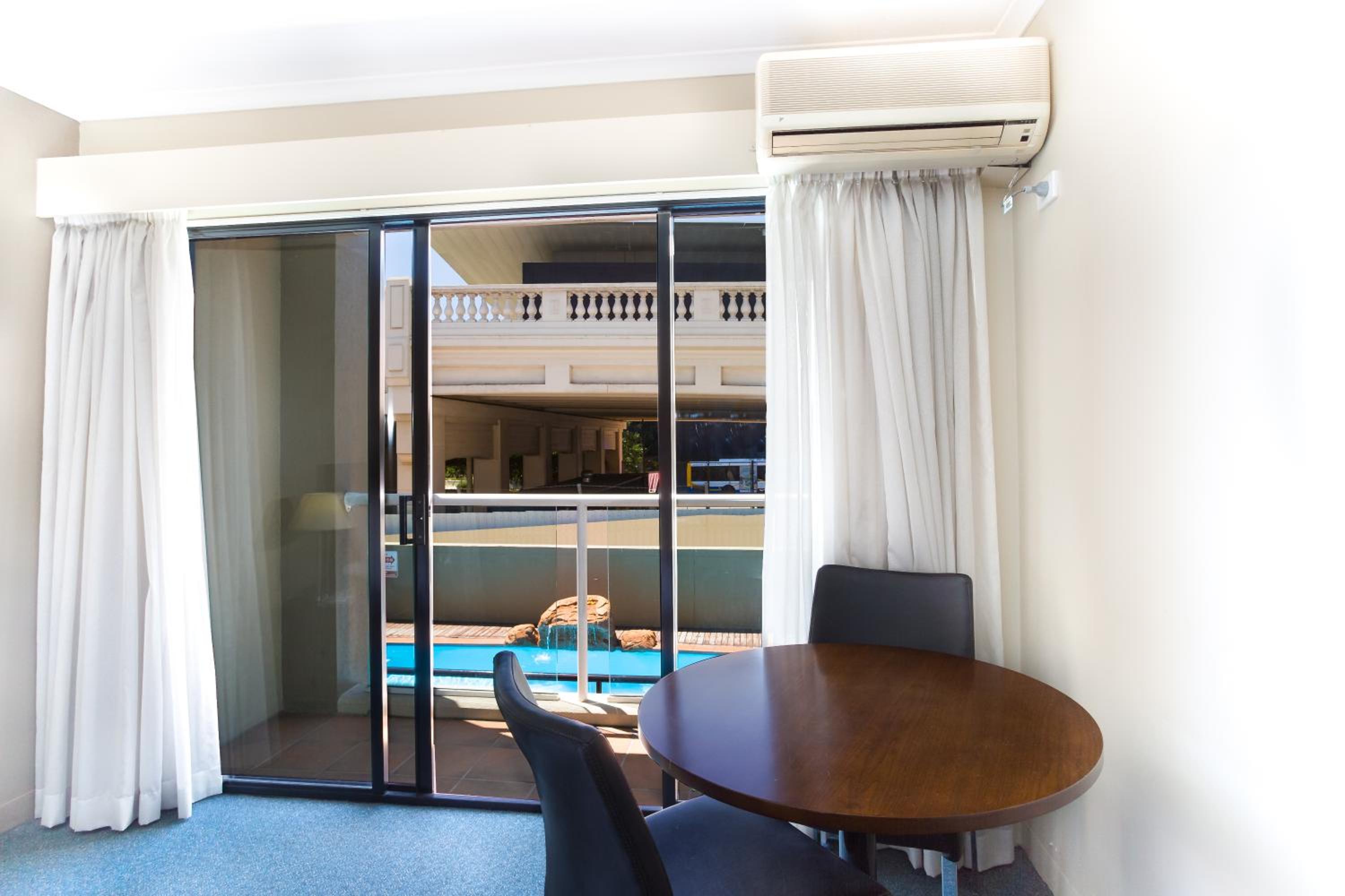 Standard Double Room - Photo 4