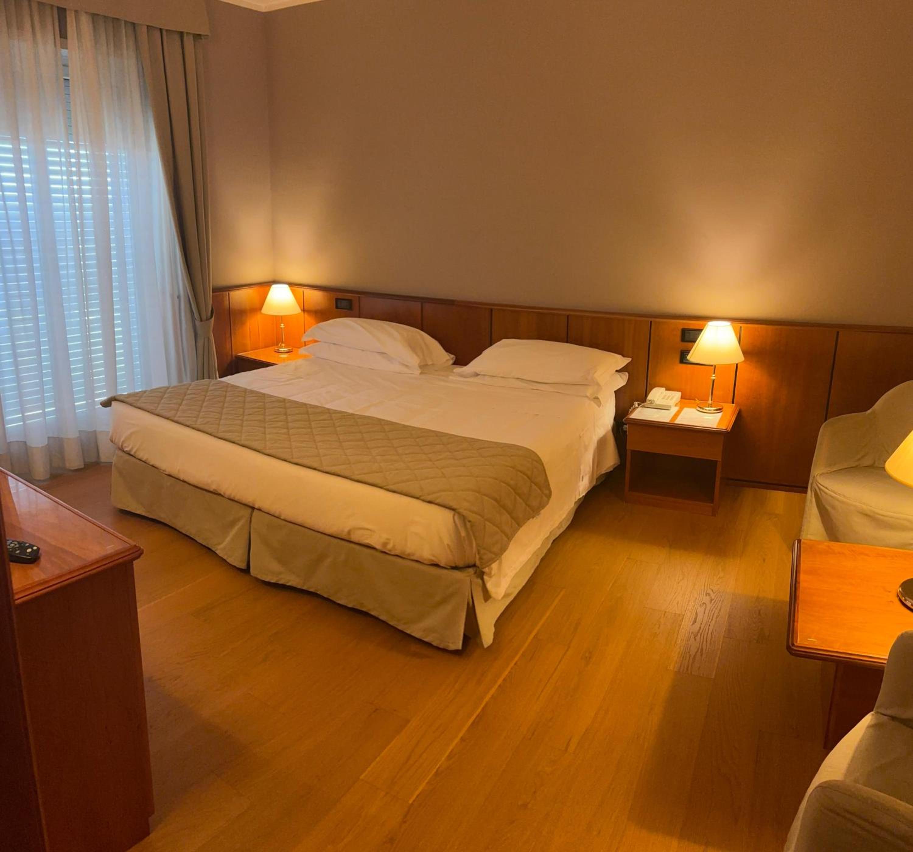 King Room with Balcony