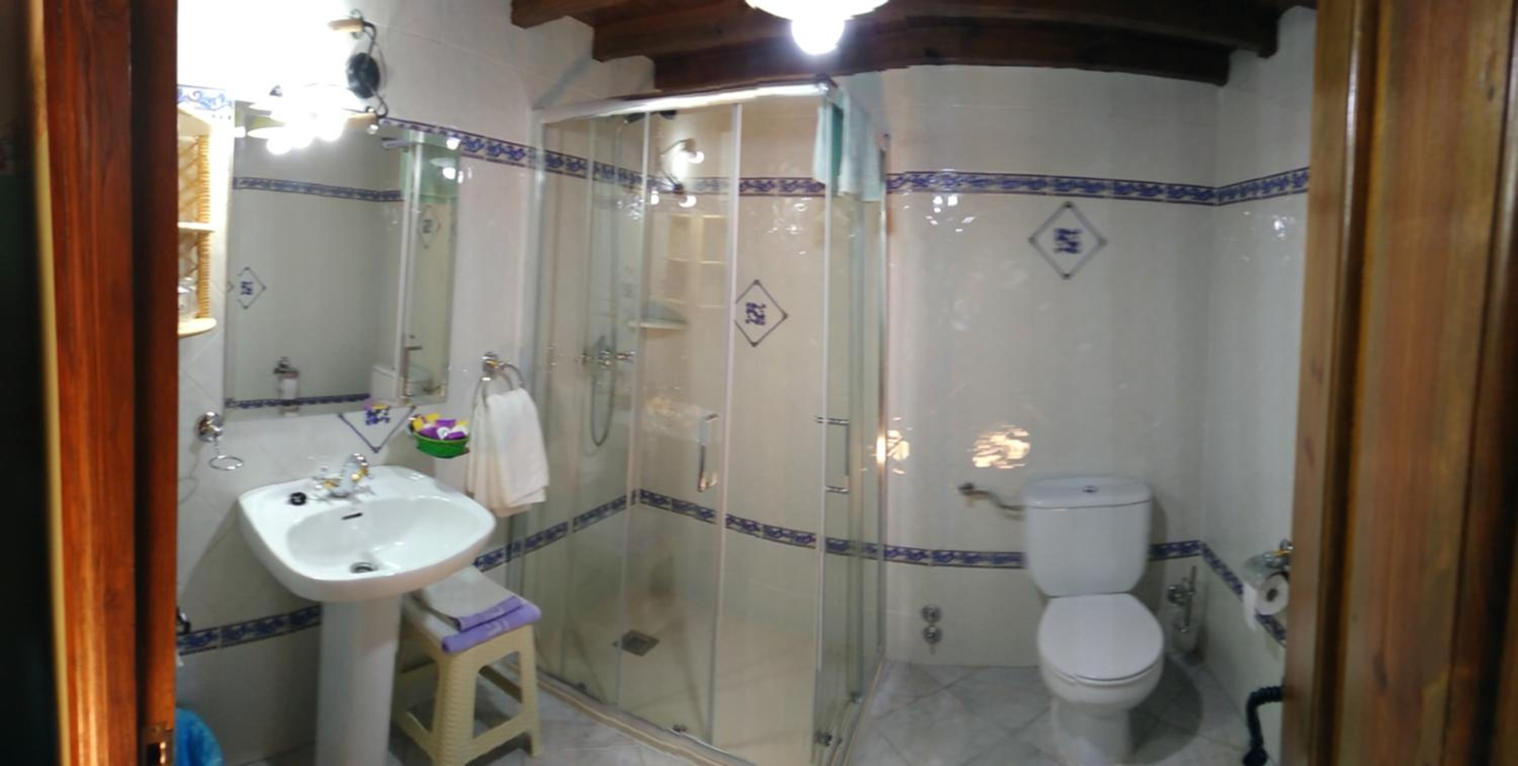 Standard Triple Room photo 2