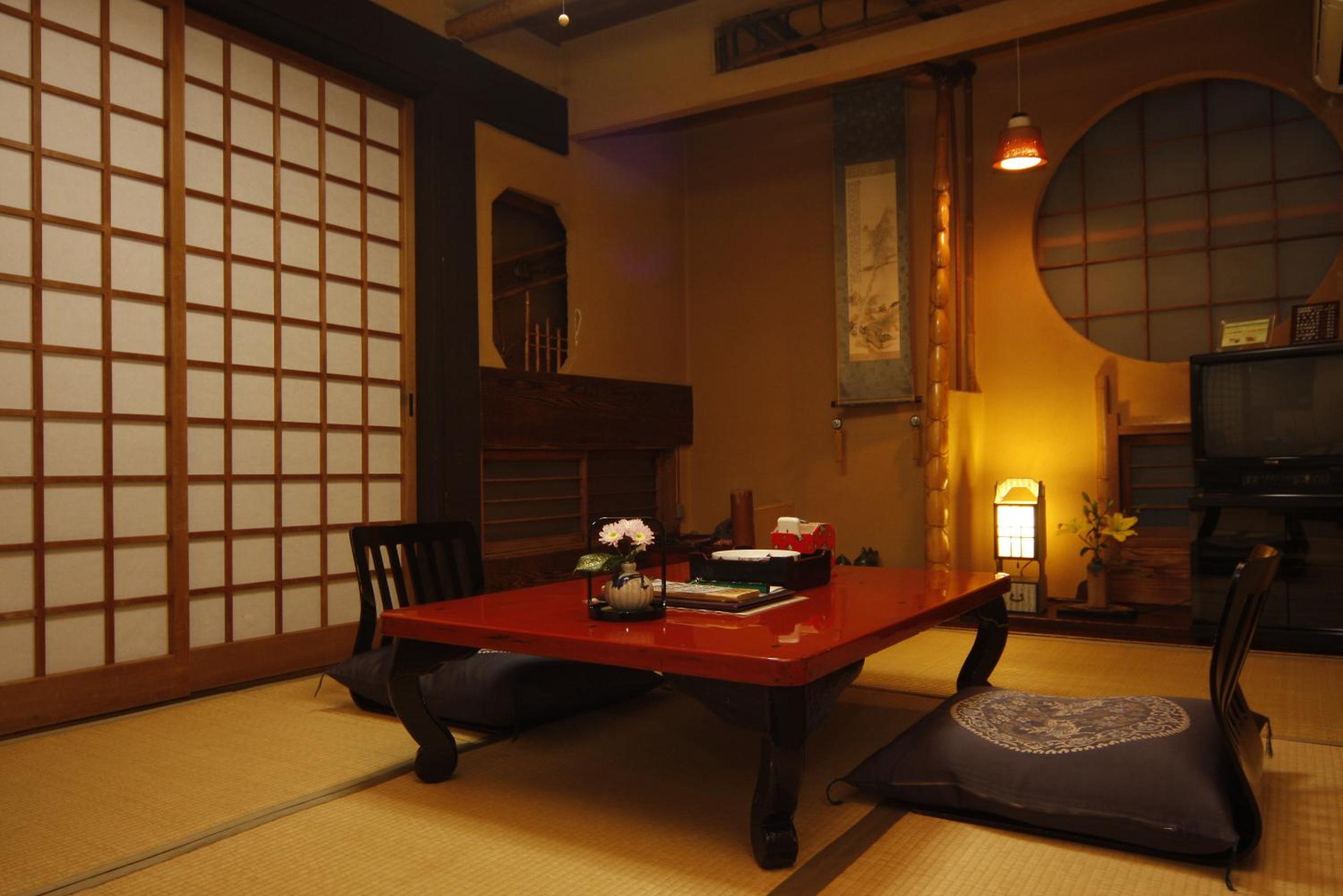 Japanese-Style Twin Room with Shared Bathroom