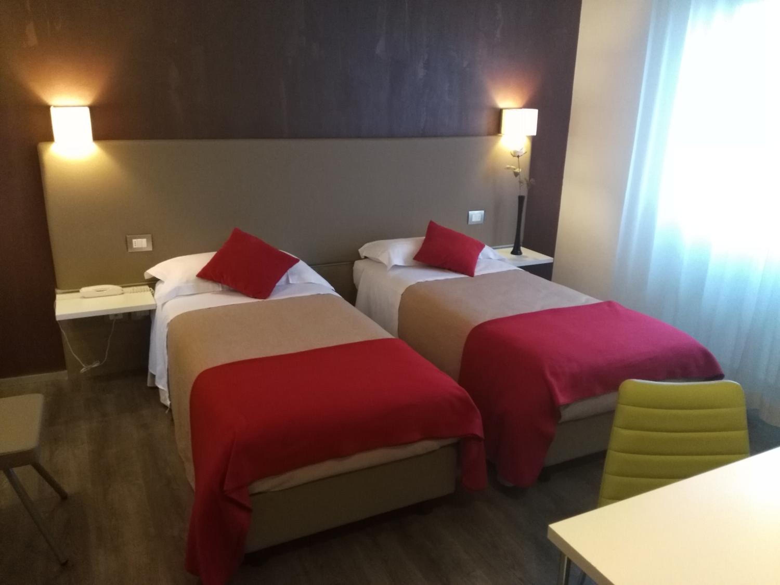Twin Room photo 1