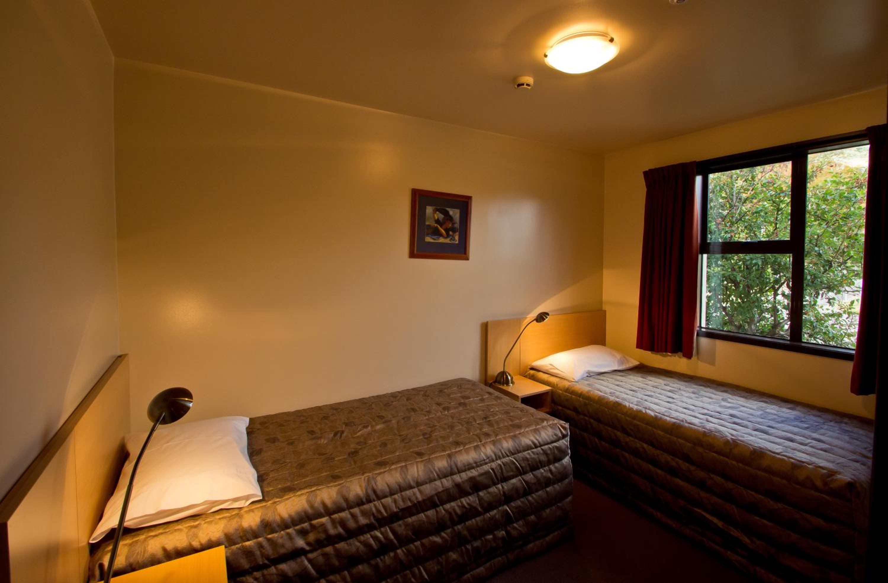 One-Bedroom Apartment - Photo 5