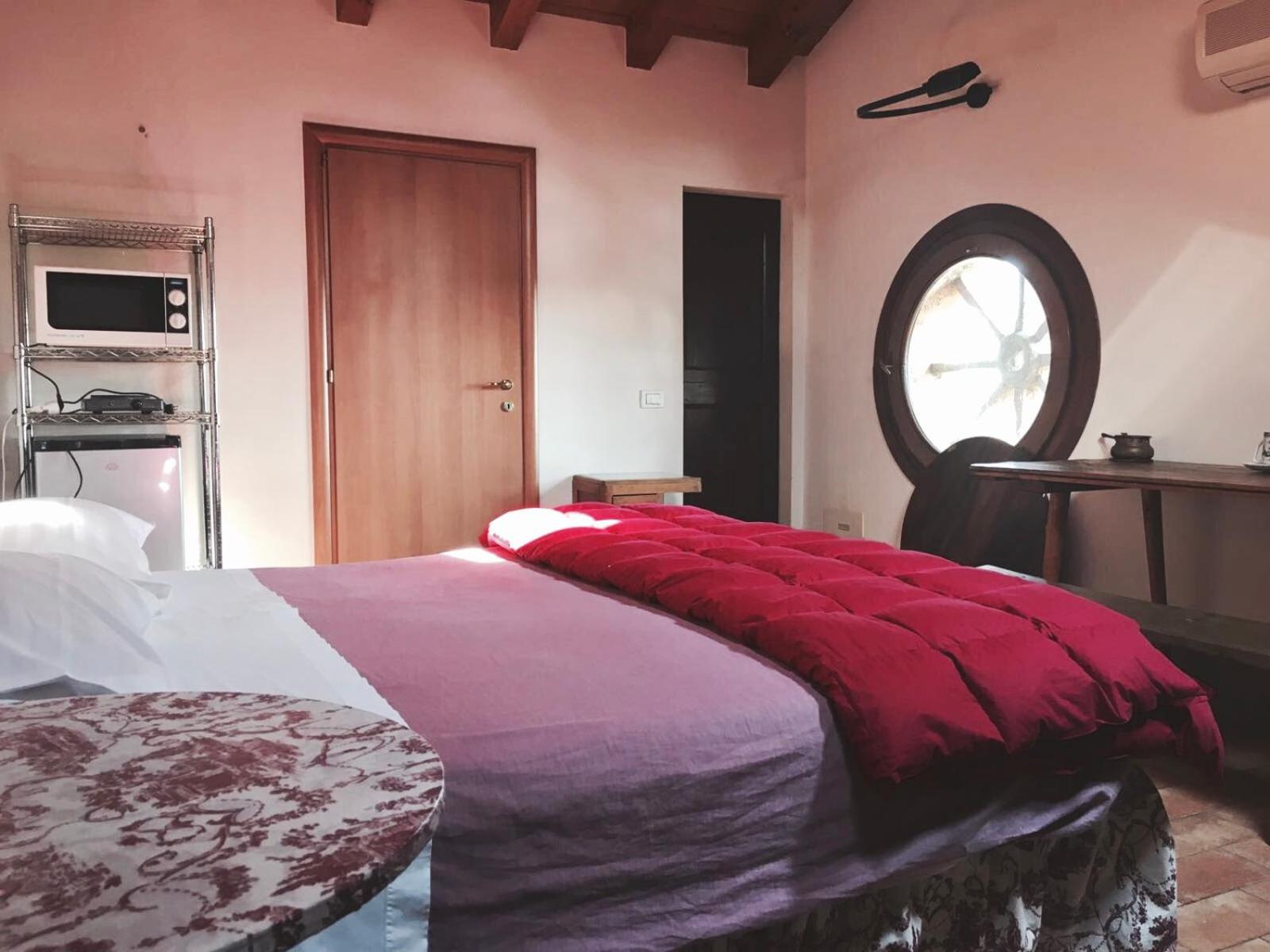 Standard Double Room - Photo 1