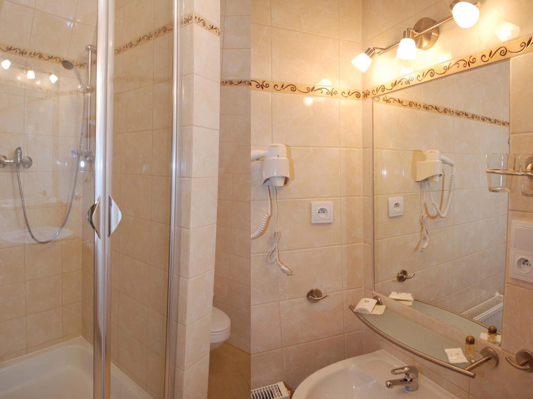 Standard Double Room - Photo 2