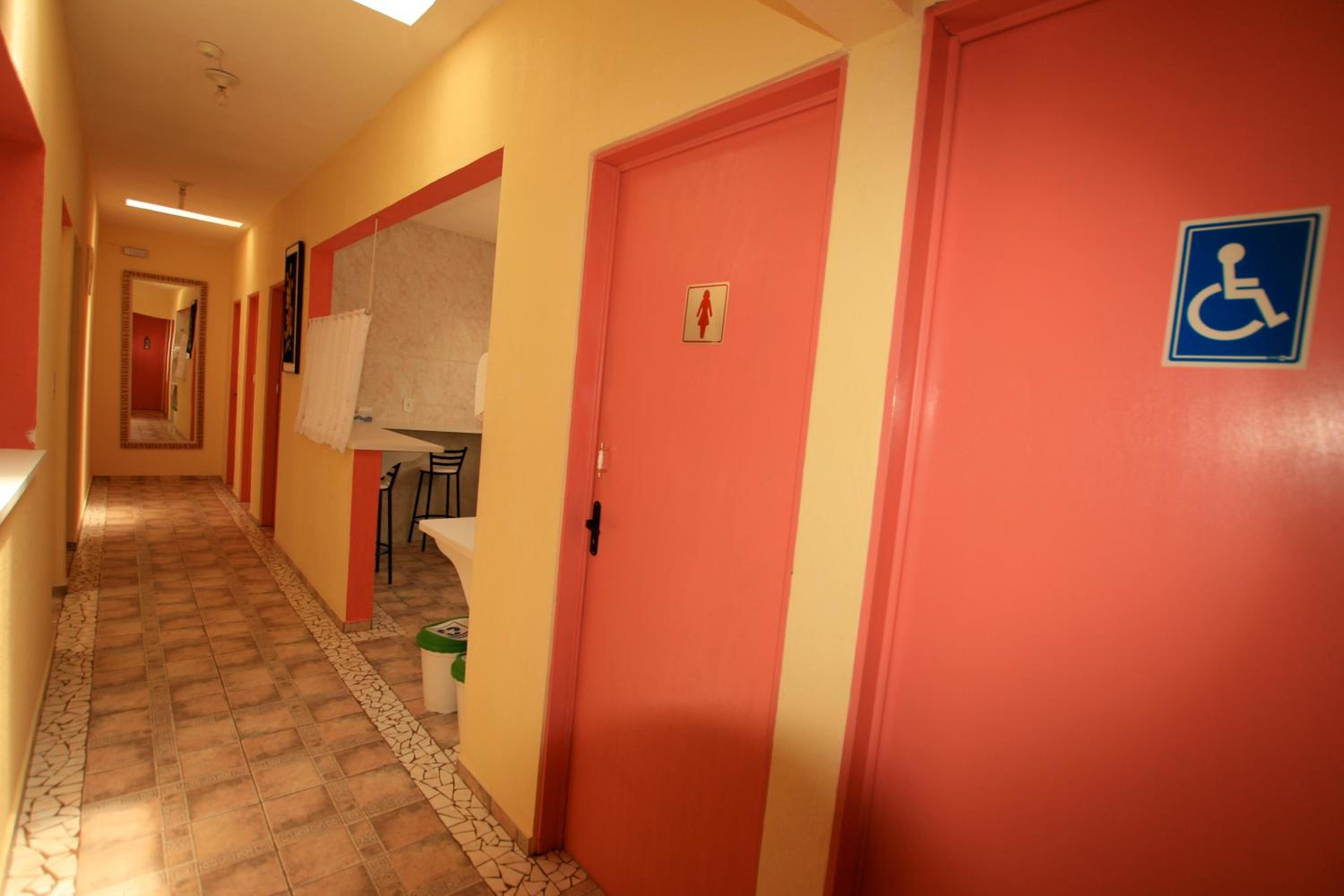 Twin Room With Shared Bathroom photo 3