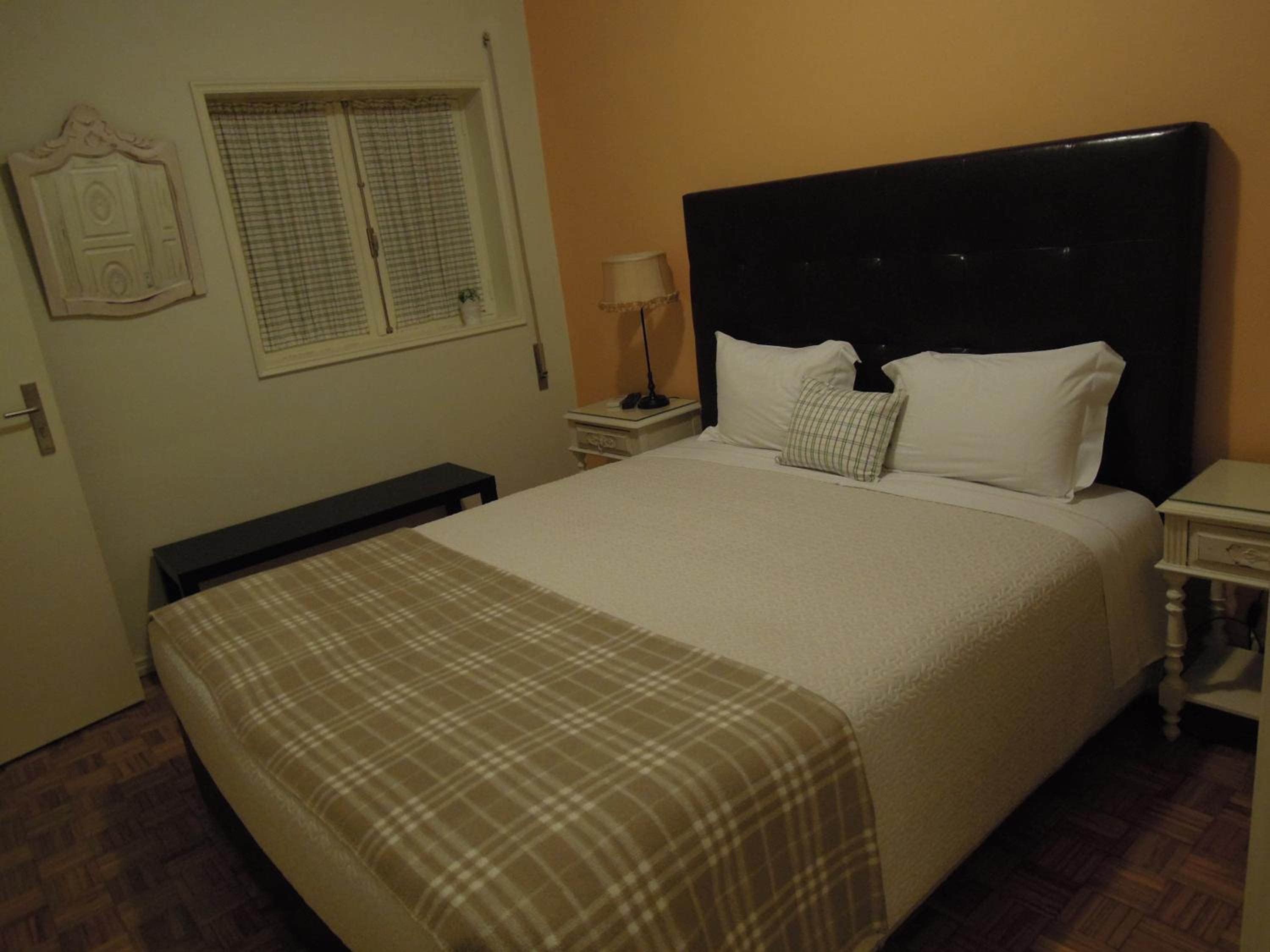 Double Room - Photo 2