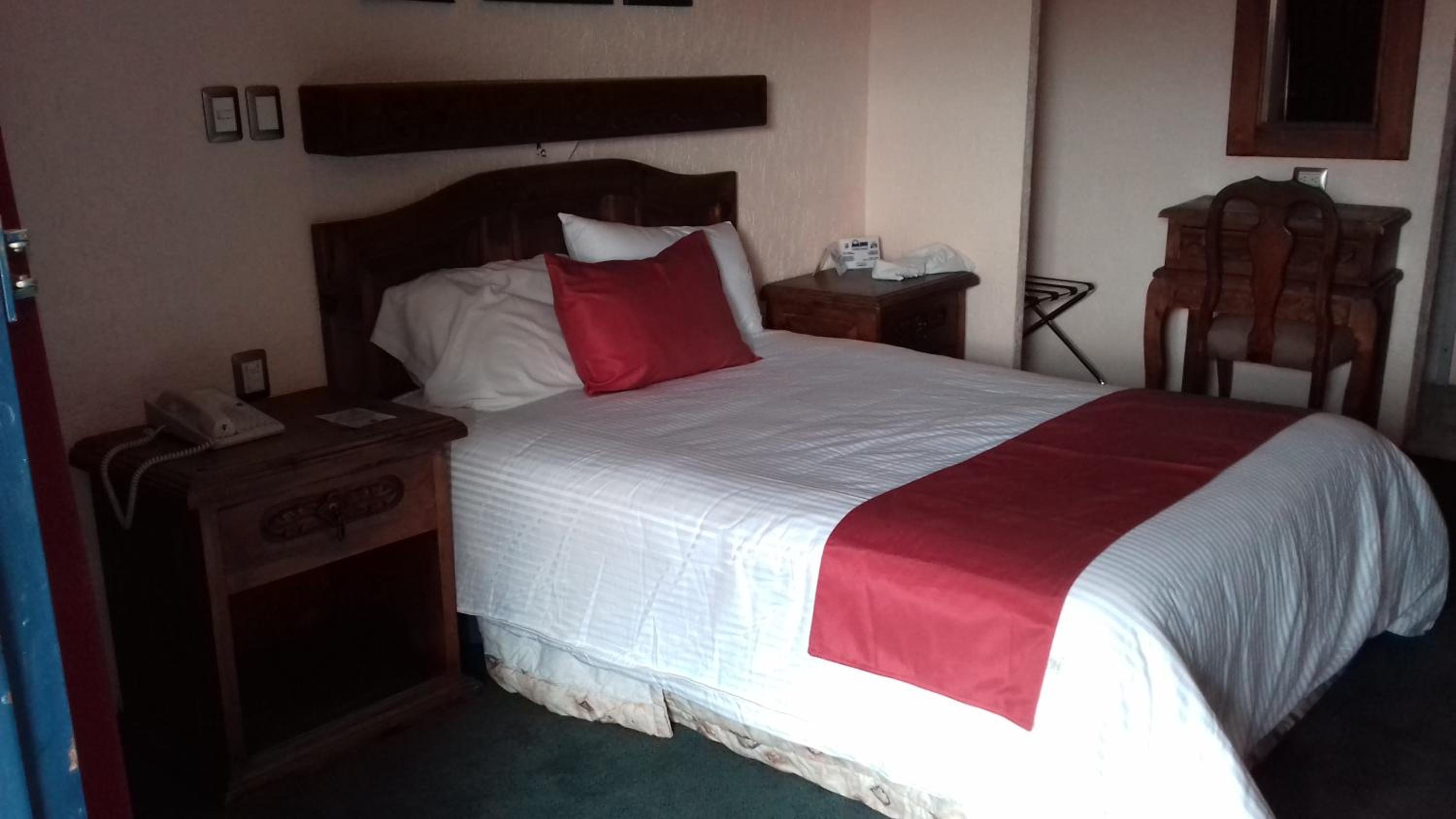 Single Room photo 2