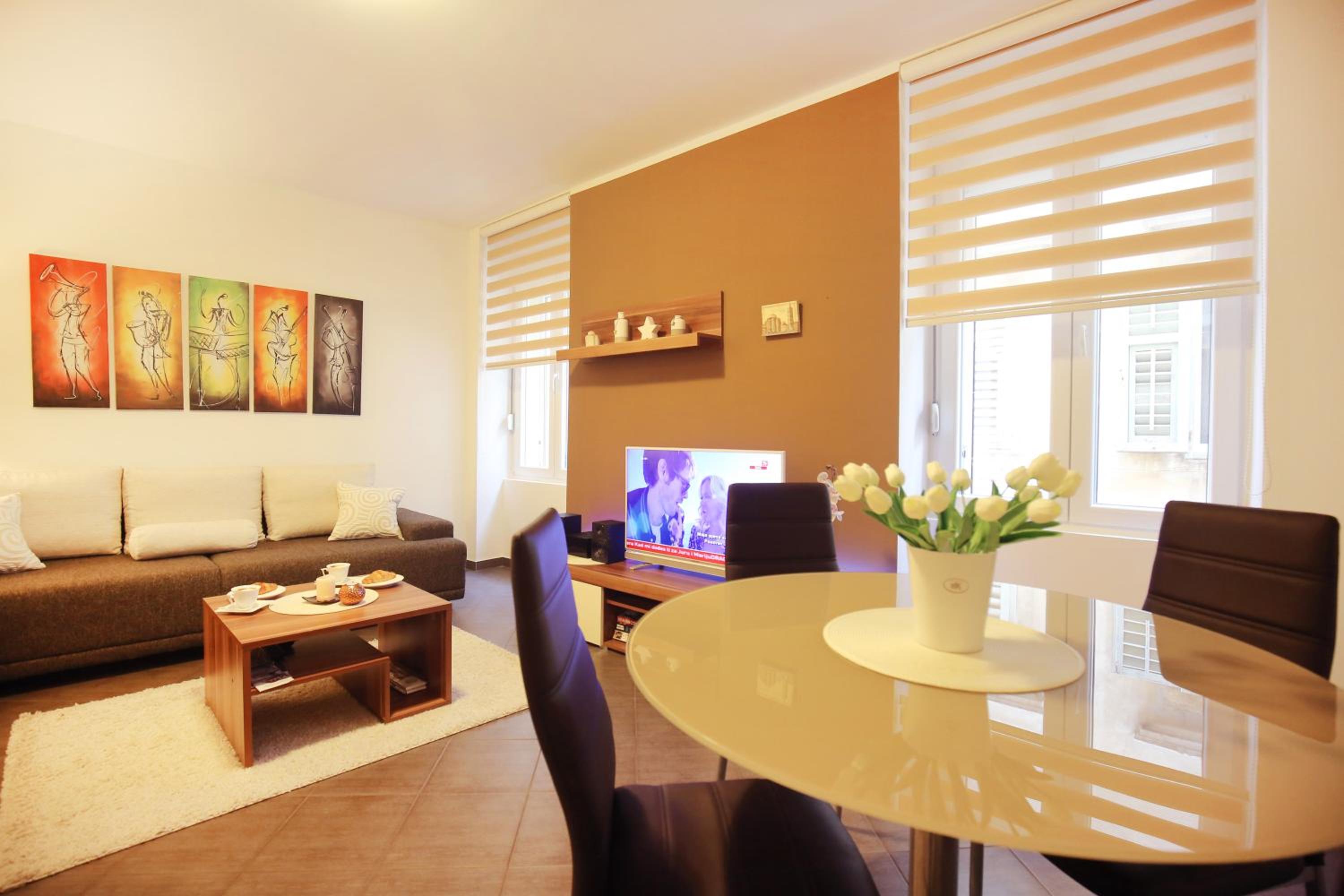 Superior Apartment