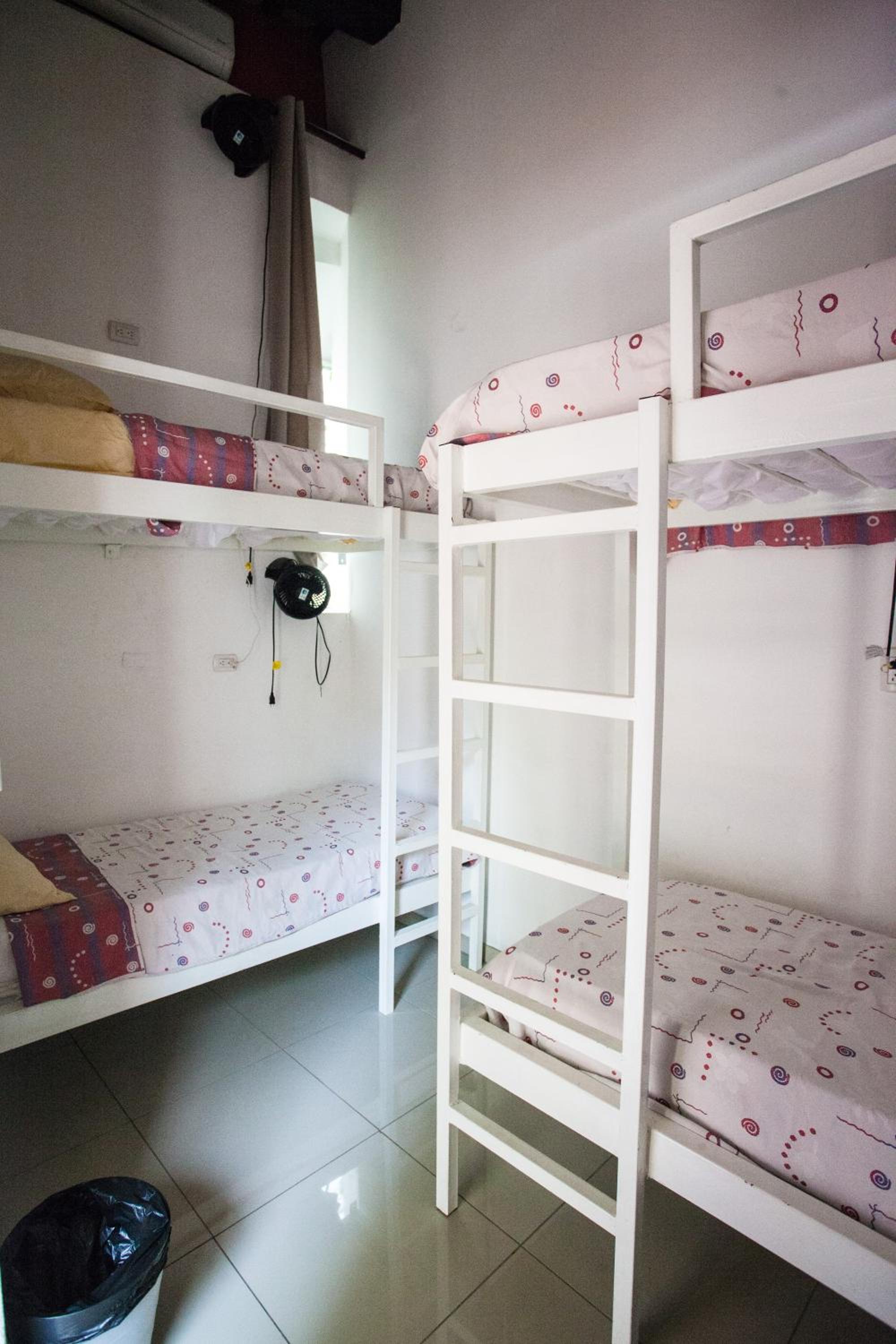 Bed in 4-Bed Mixed Dormitory Room Cape Town