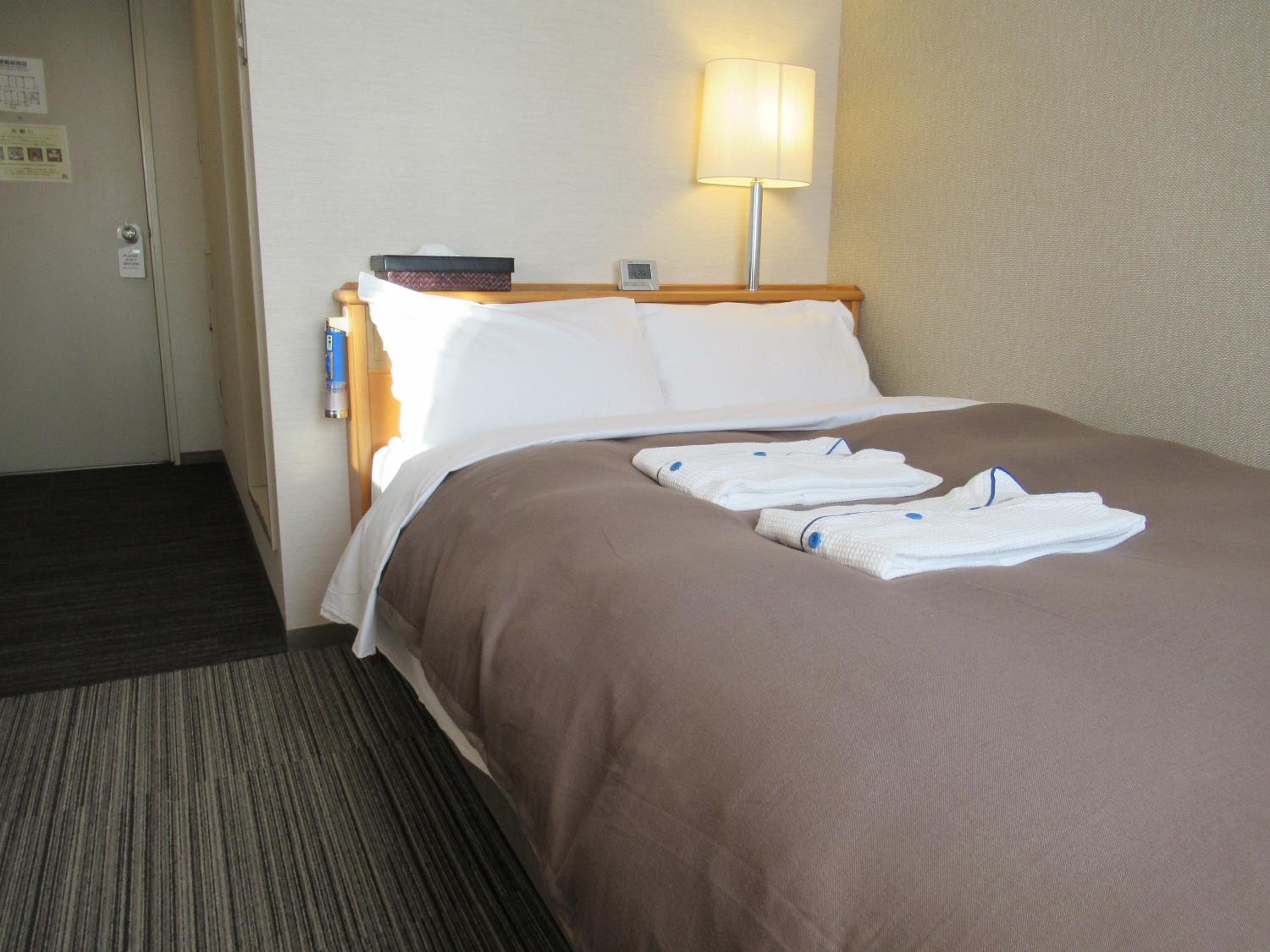 Double Room with Small Double Bed - Non-Smoking photo 1