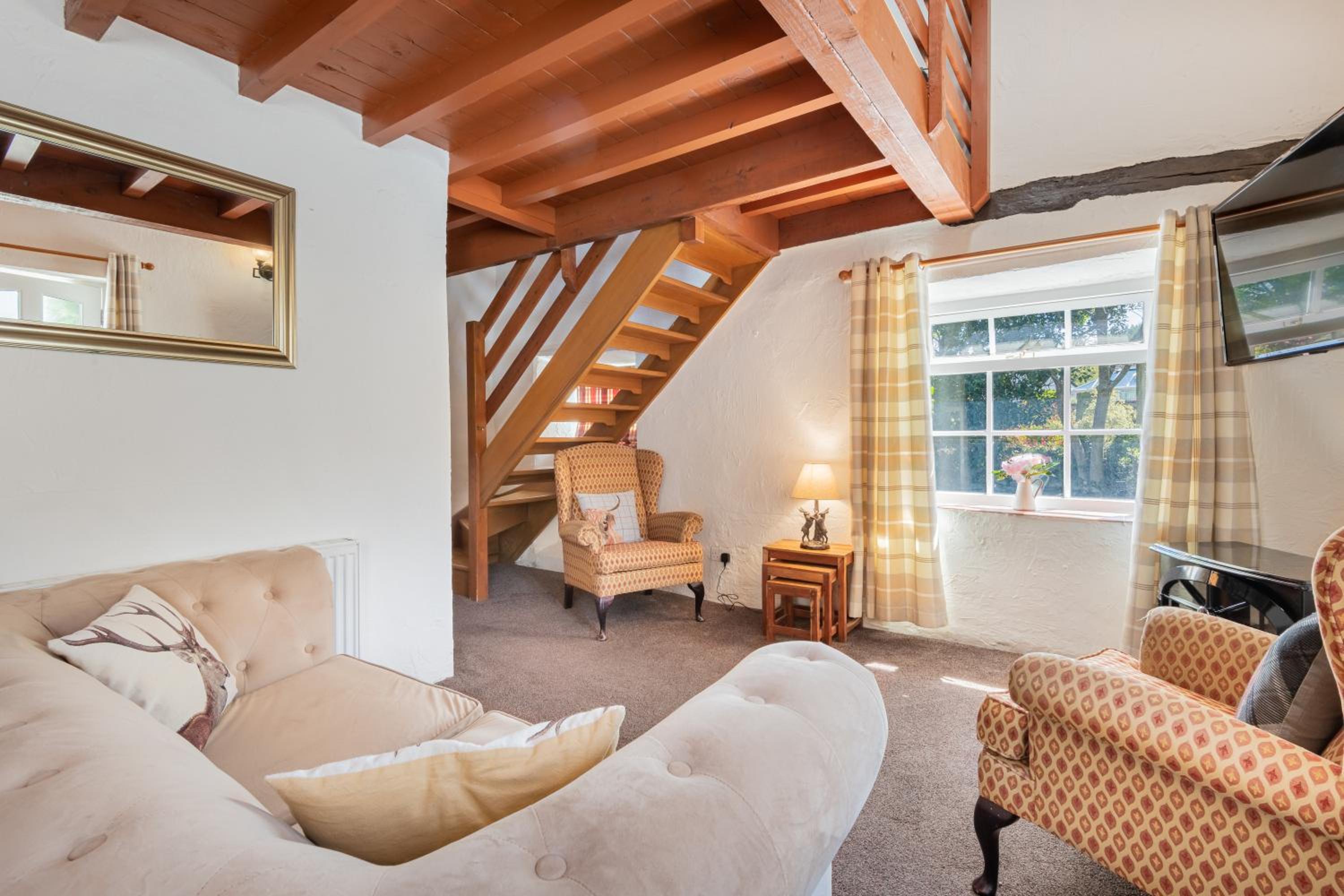 One-Bedroom House photo 1