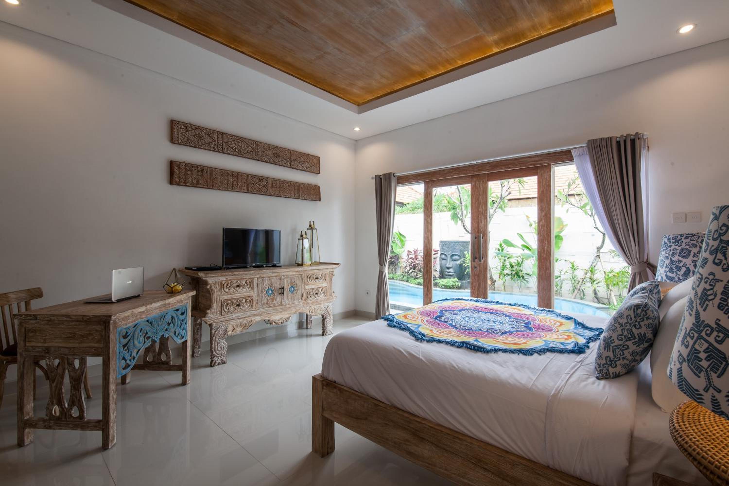 Ambermoon Villa 2 - Deluxe Two-Bedroom Pool Villa with Free One Time - Airport Pick Up - Photo 4
