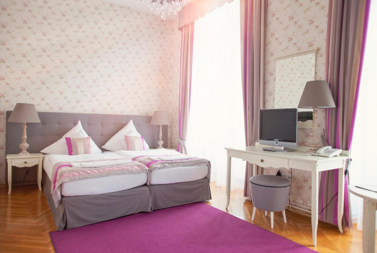 Comfort Double Room - Photo 2