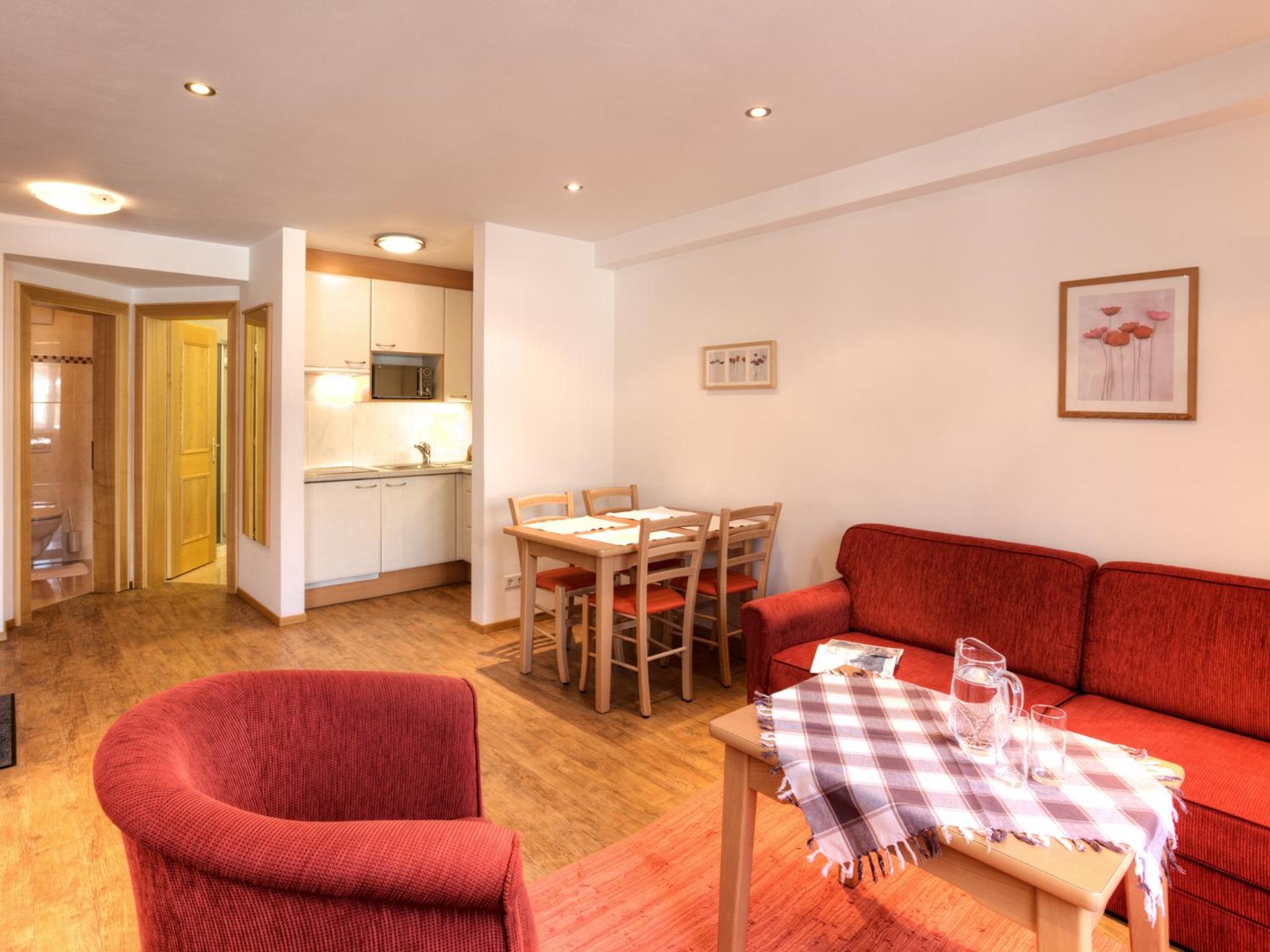 Apartment (2-4 Adults)