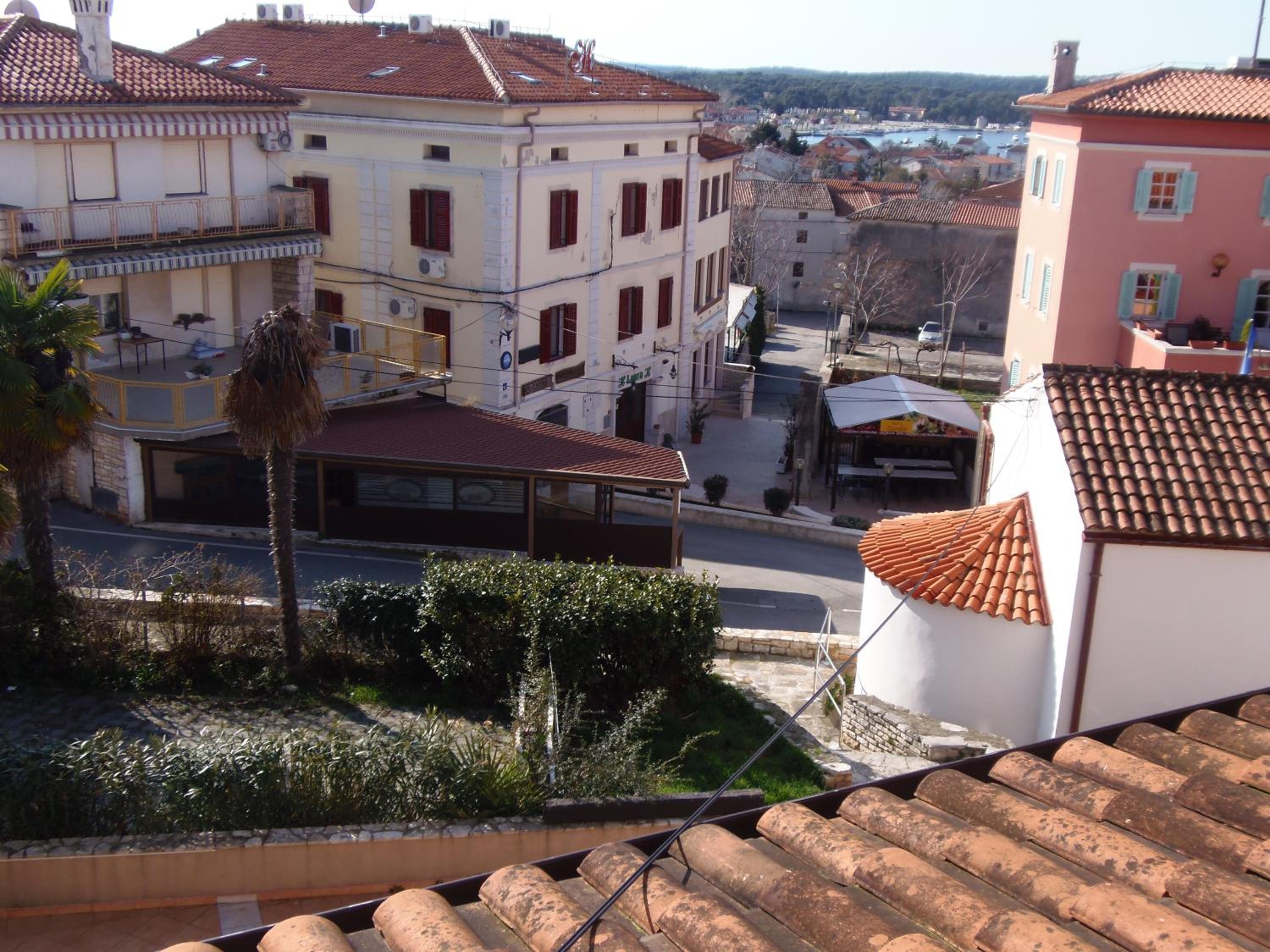 Apartment with Sea View - Photo 48
