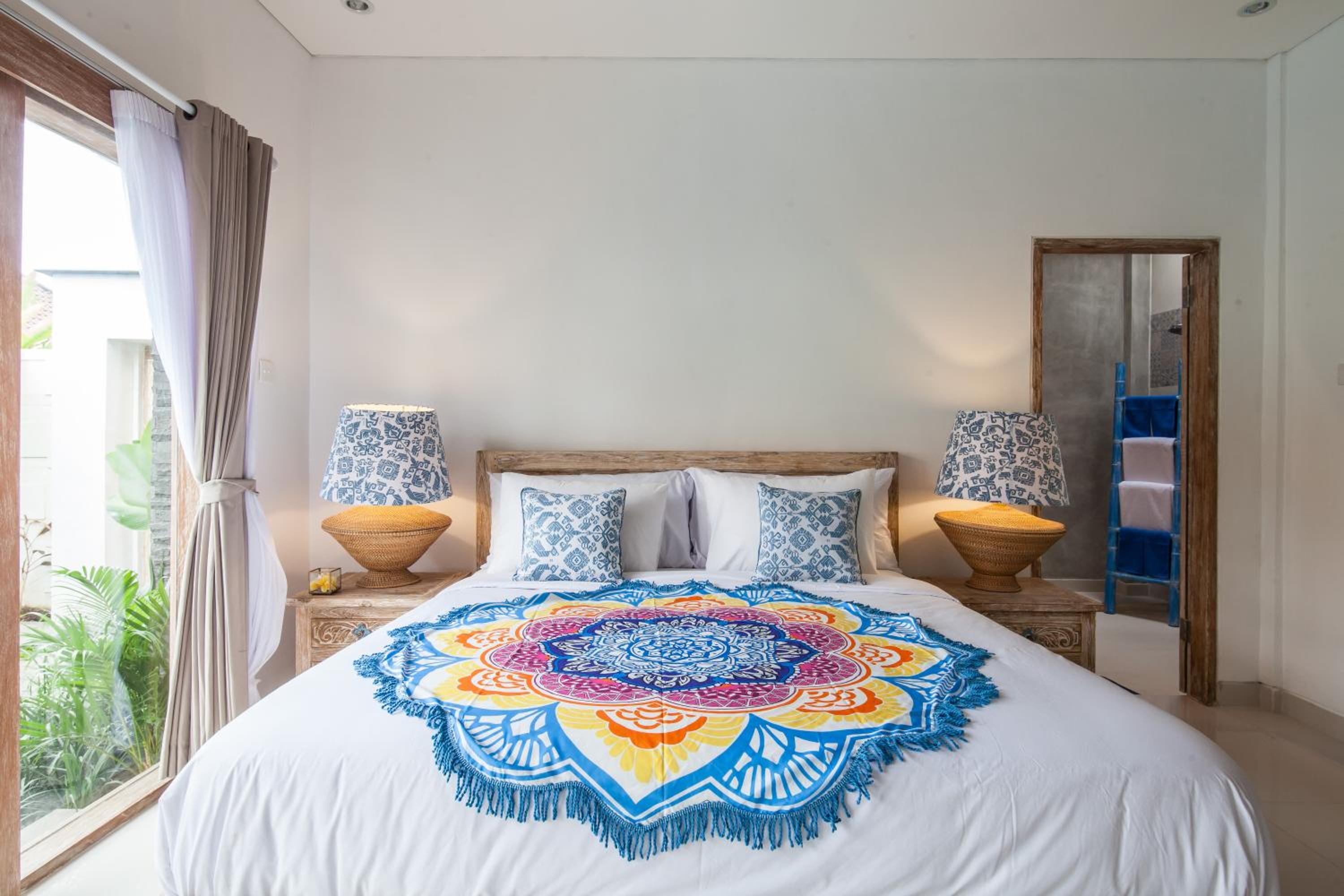 Ambermoon Villa 2 - Deluxe Two-Bedroom Pool Villa with Free One Time - Airport Pick Up - Photo 8