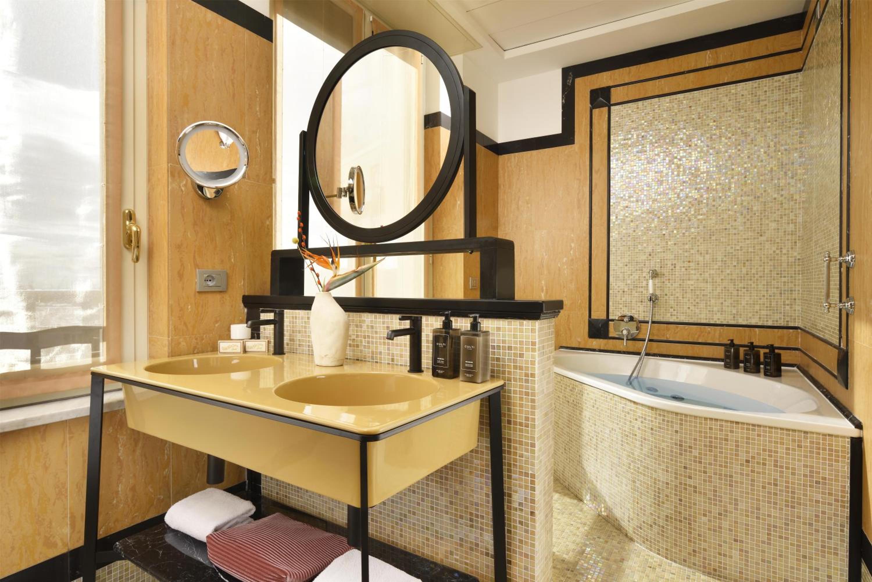 Savoia Suite thumbnail 5
