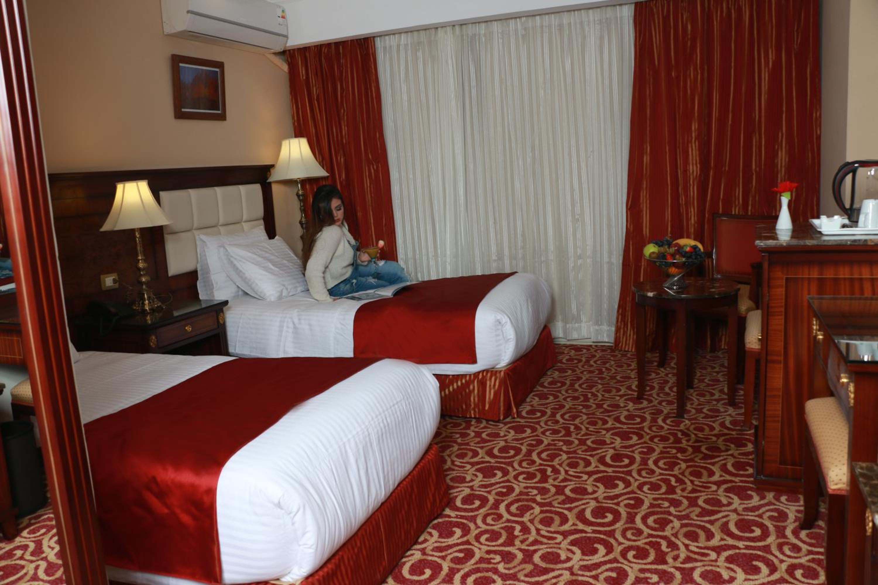 Deluxe Double or Twin Room with Balcony photo 2