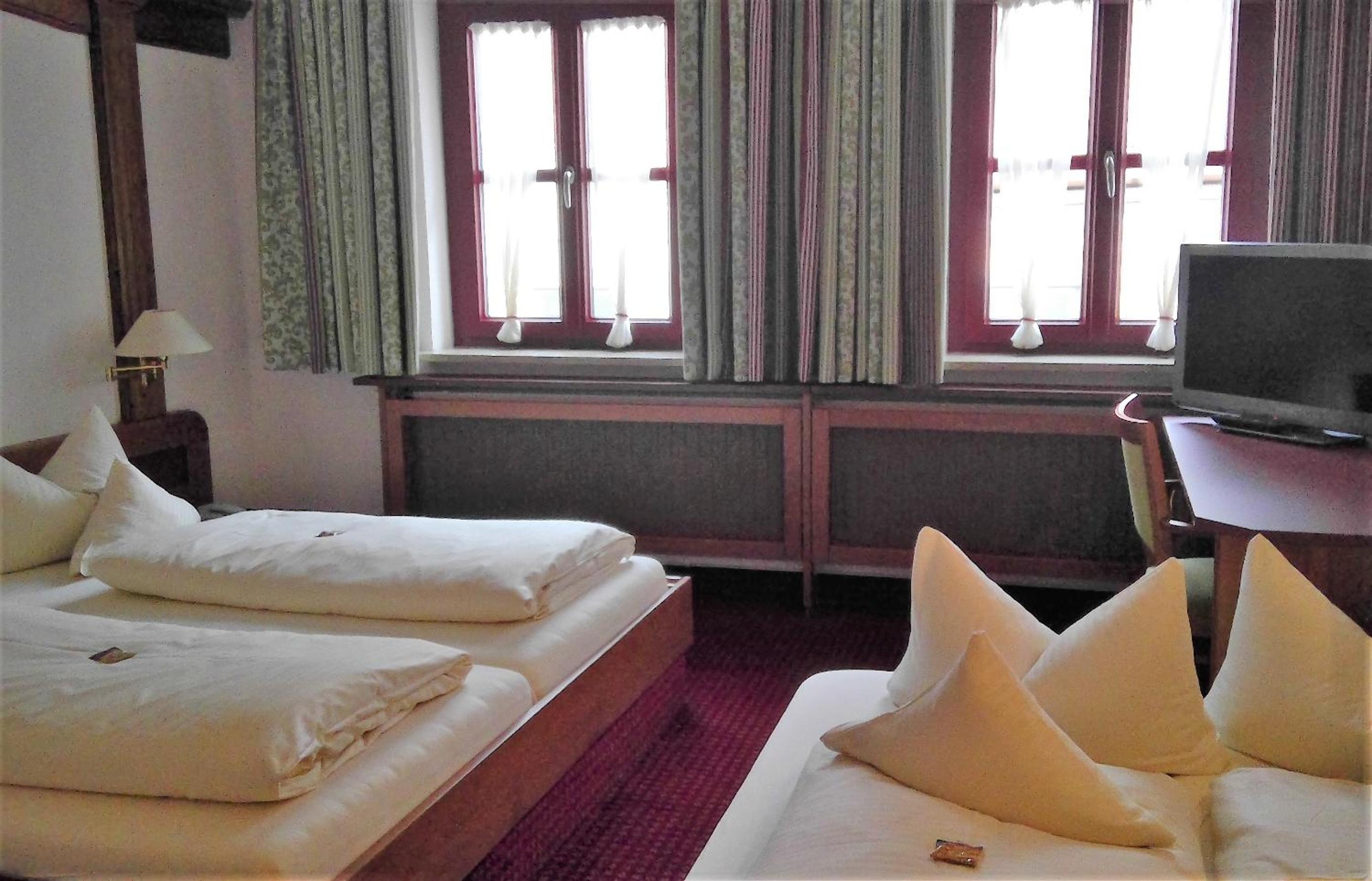 Triple Room - Photo 10