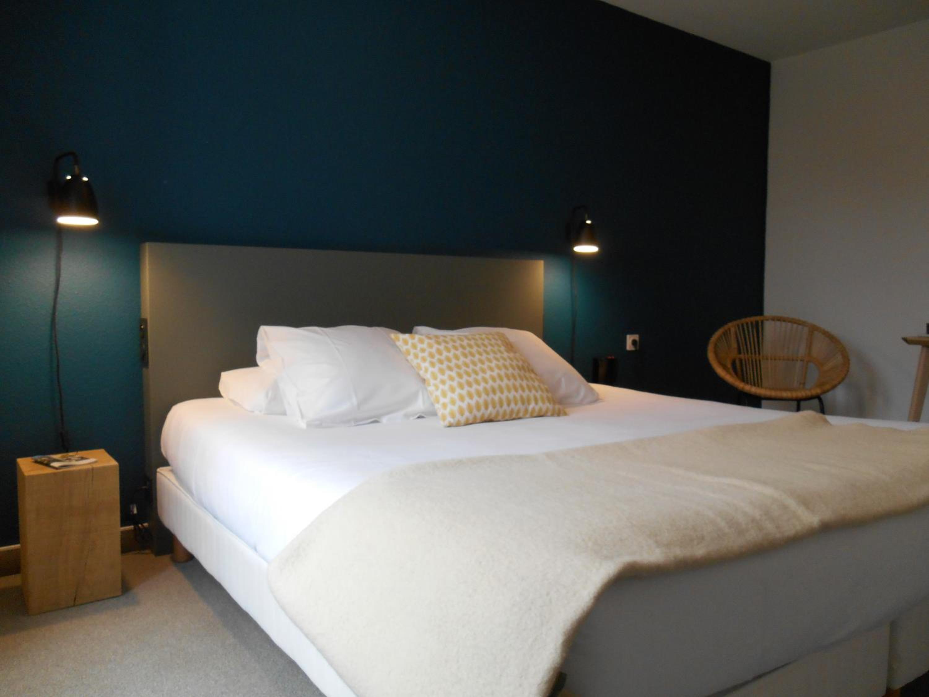 Suite with City View