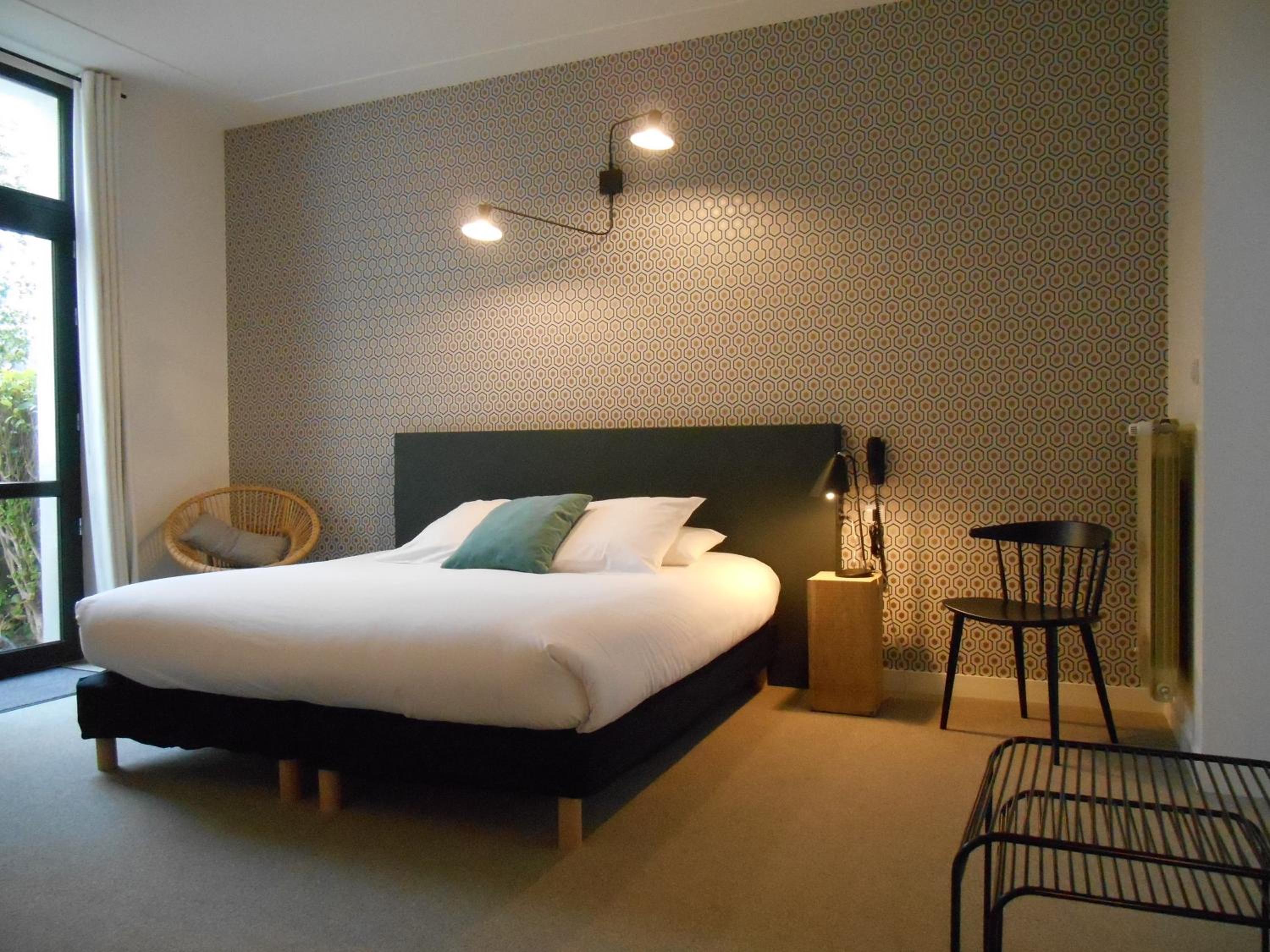 Superior Family Suite - Photo 1