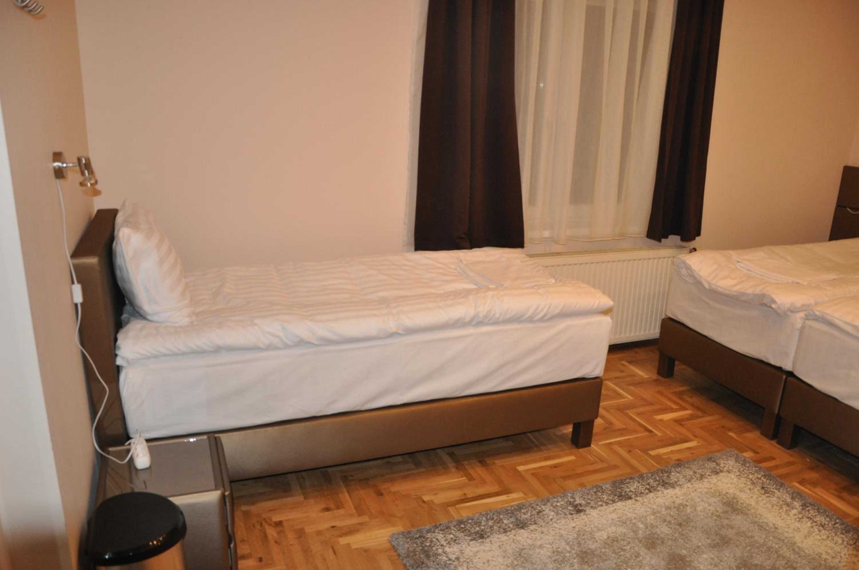 Superior Triple Room - Photo 6