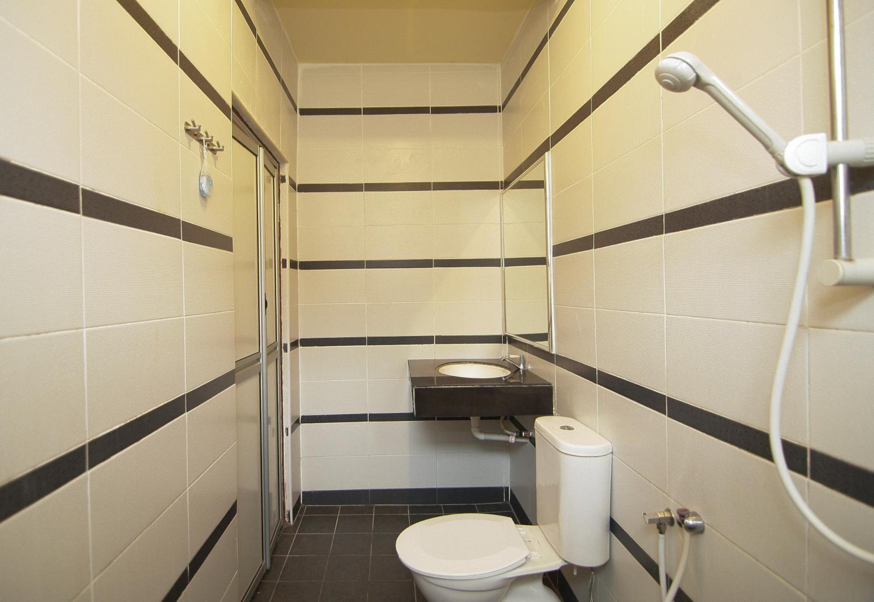 Cendana Quadruple Room