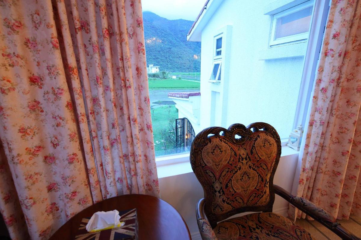 Quadruple Room with Terrace photo 2