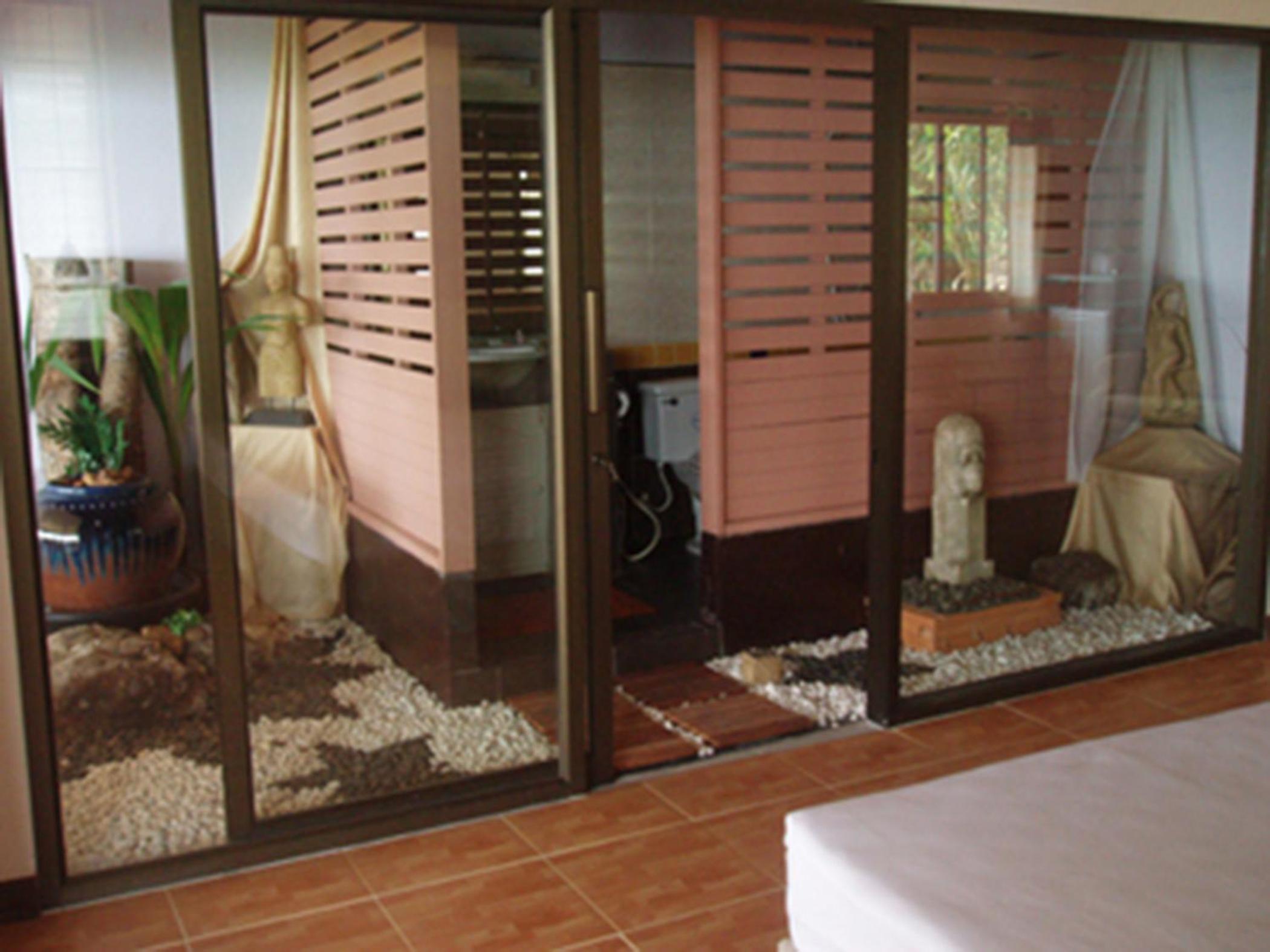 Deluxe Twin Room with Sea View