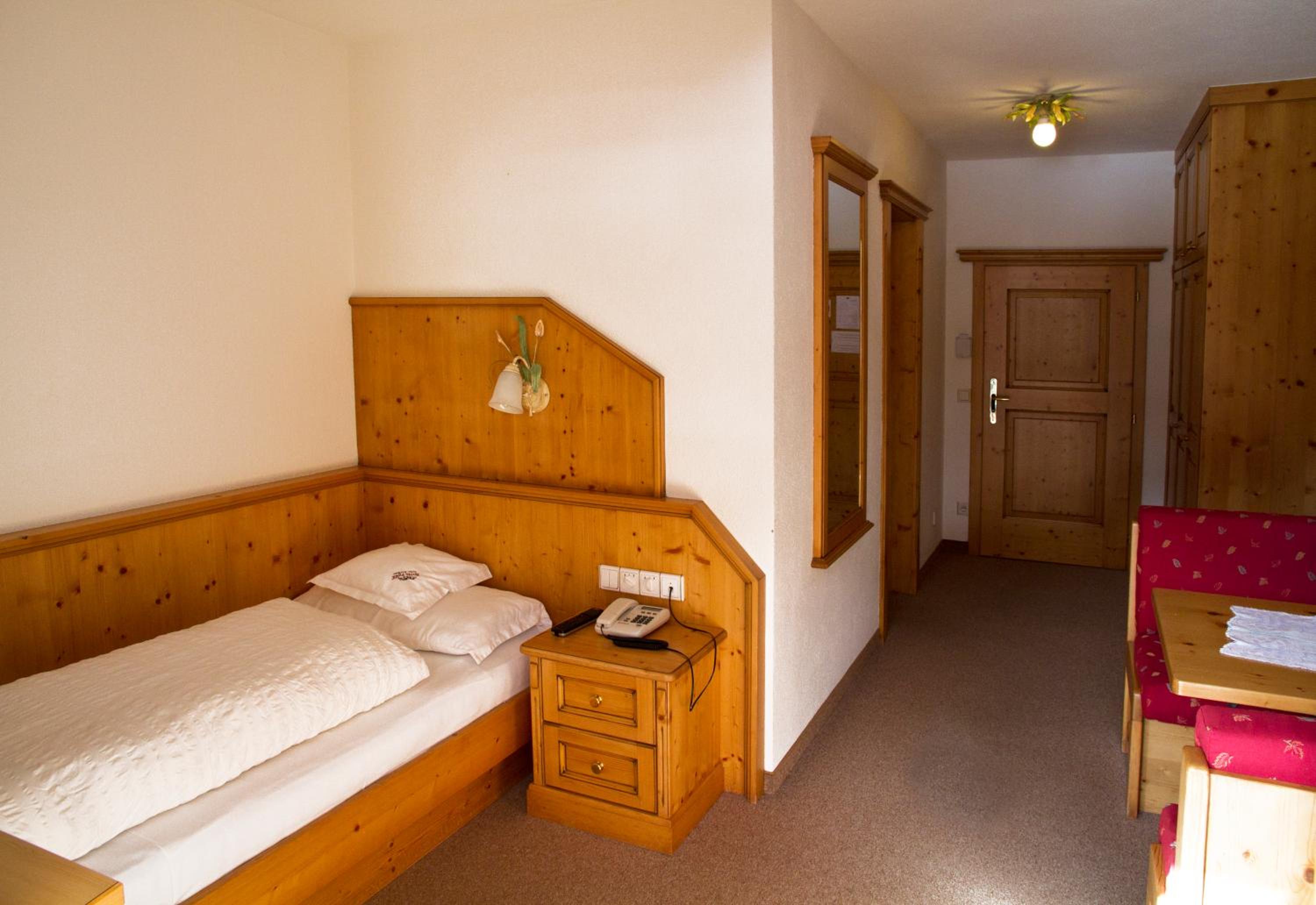 Single Room photo 1