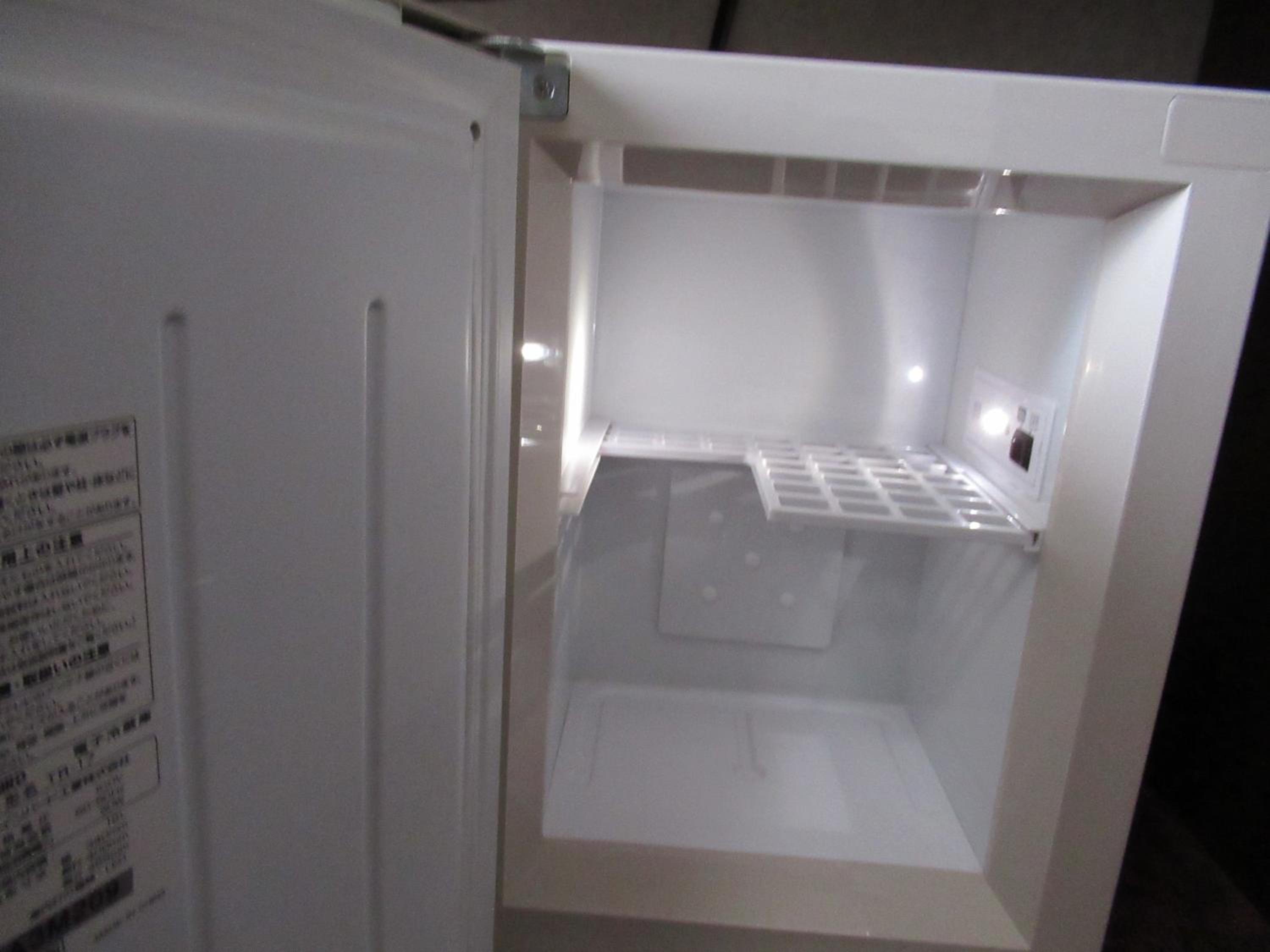 Twin Room - Smoking - Photo 6