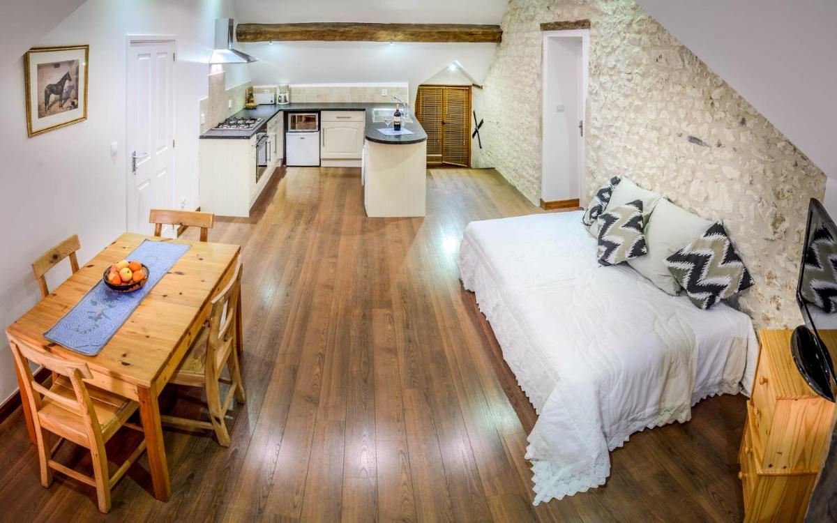 Two-Bedroom House photo 1