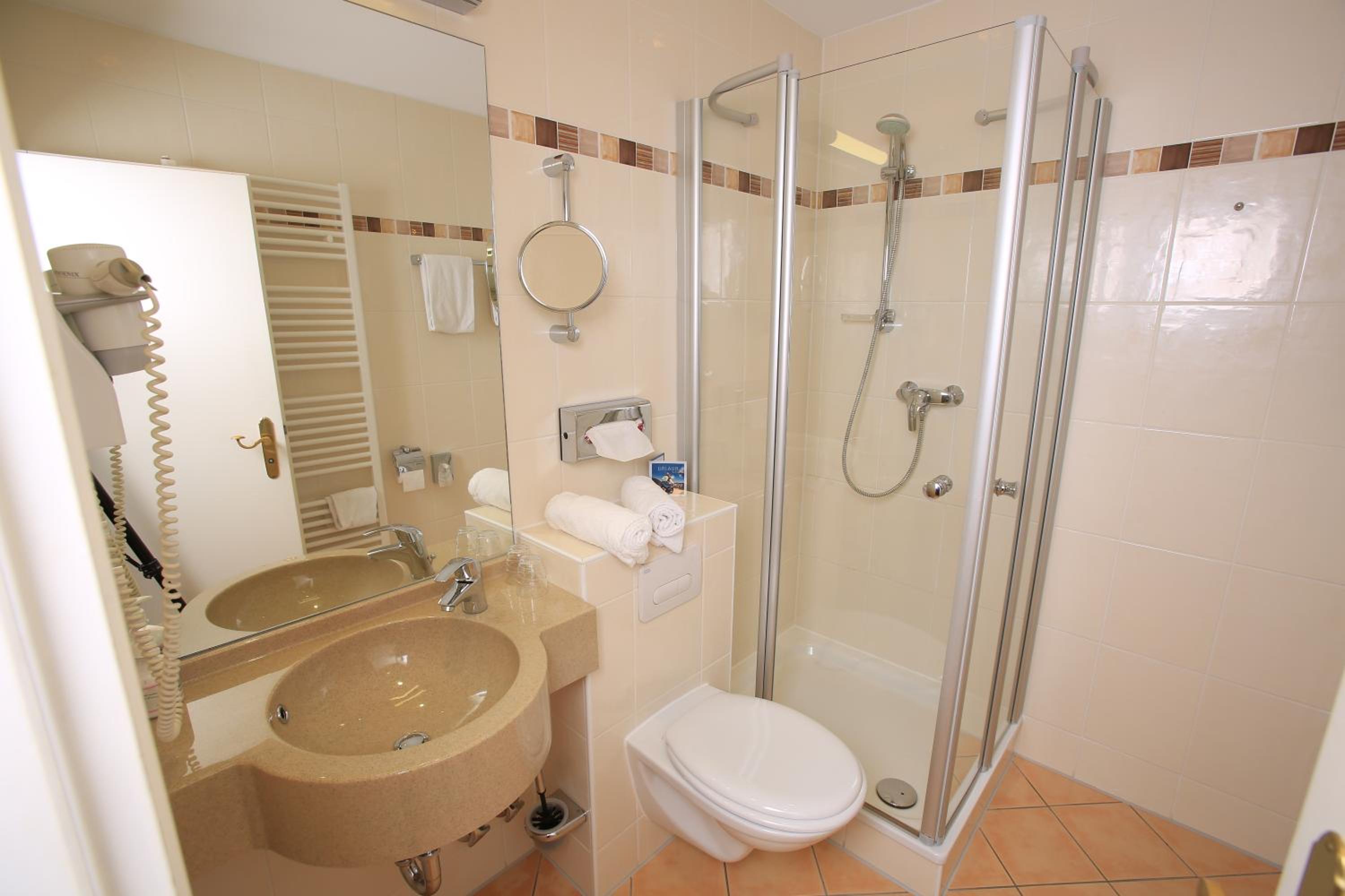 Double Room - Photo 2