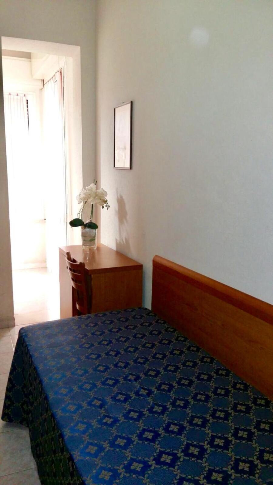 Standard Single Room photo 2