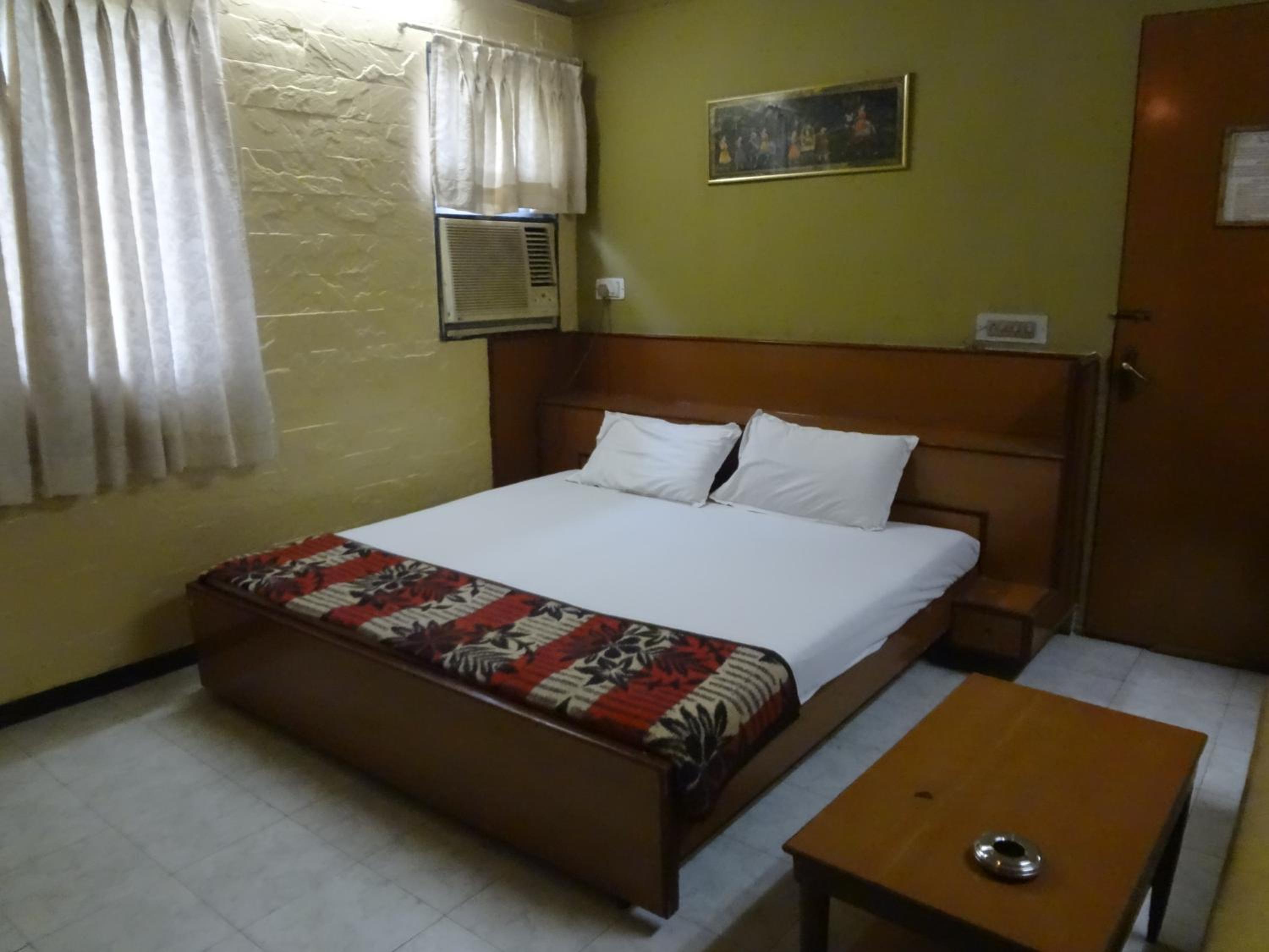 Deluxe Double Room - Photo 10