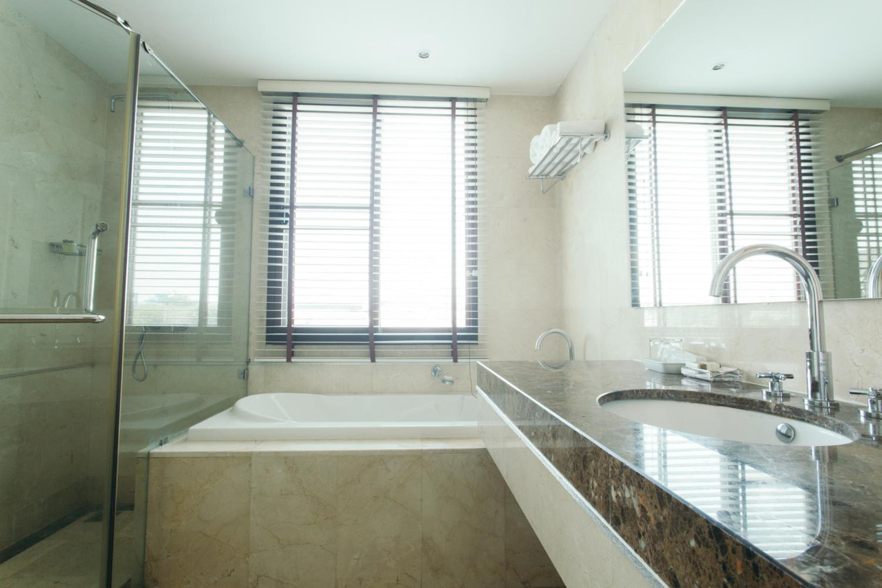 Grand Deluxe Double Room photo 2