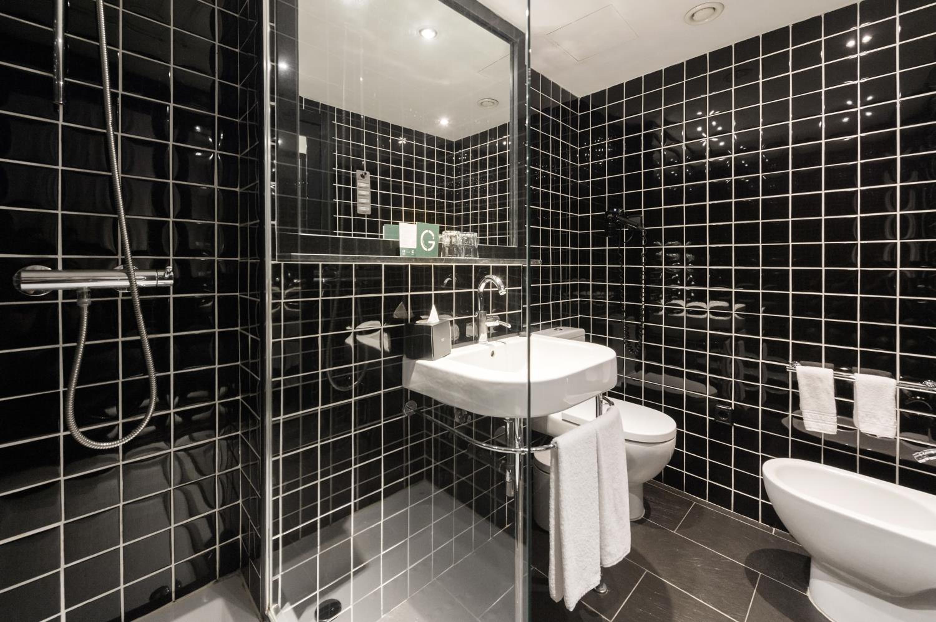 Standard Triple Room photo 2