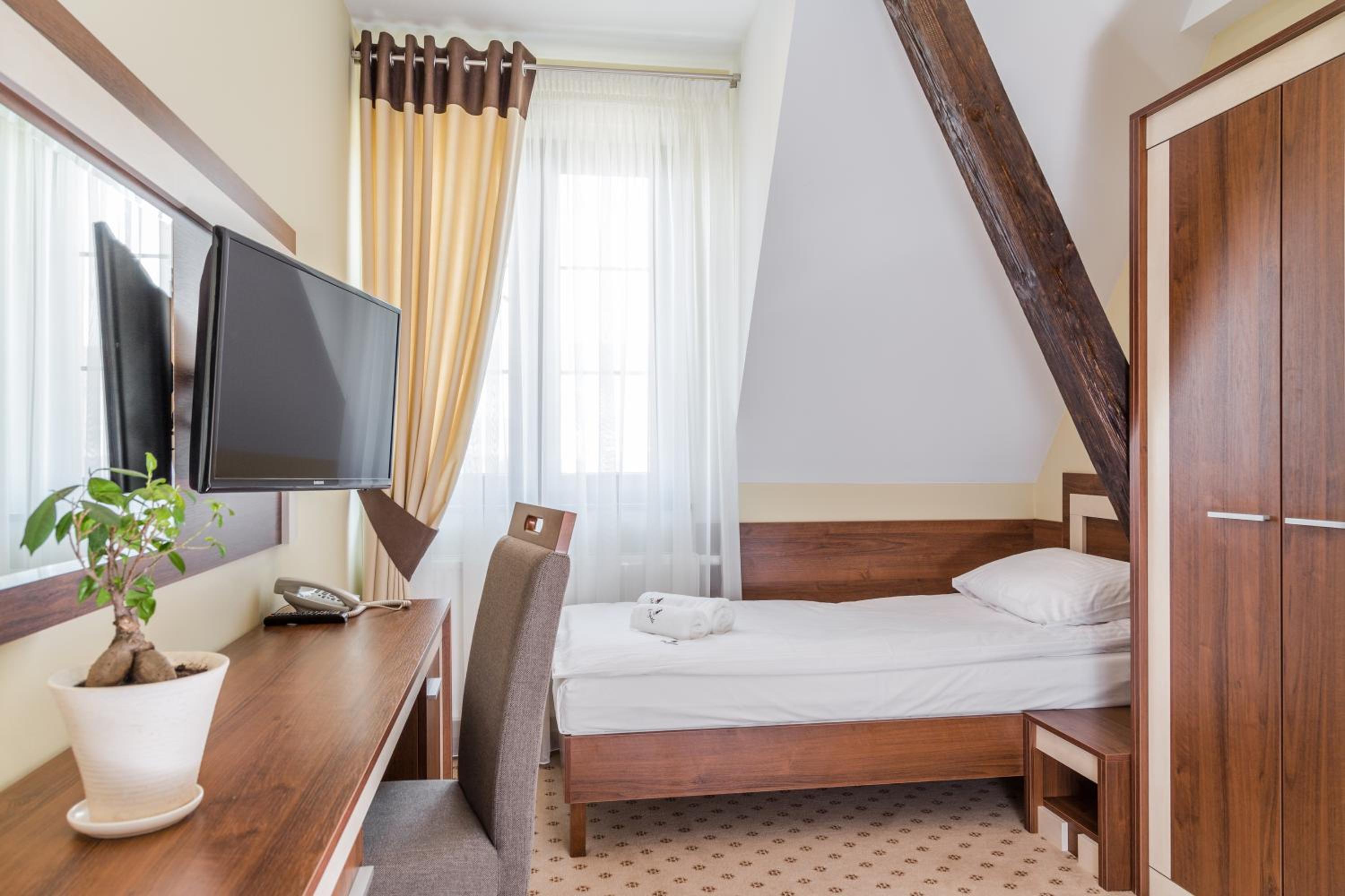 Large Single Room photo 1