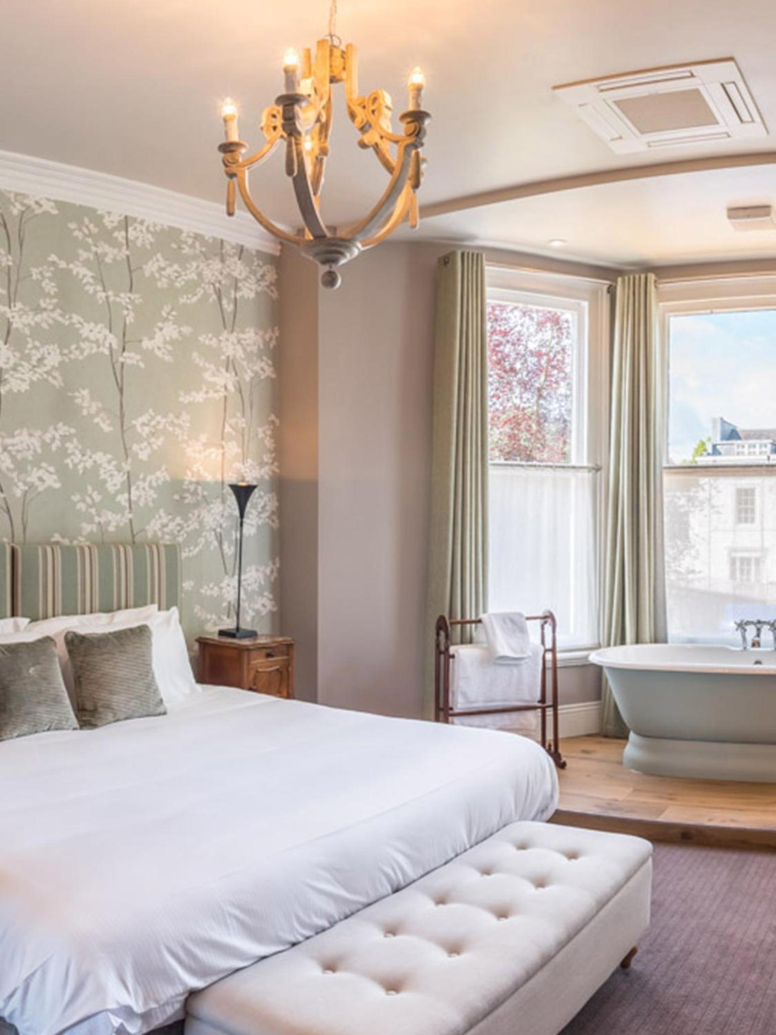 Superior Double or Twin Room photo 2