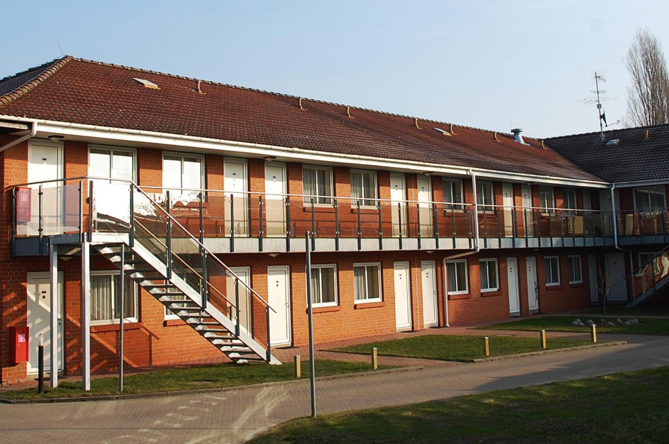 Einzelzimmer zur Strasse/Hofseite photo 3