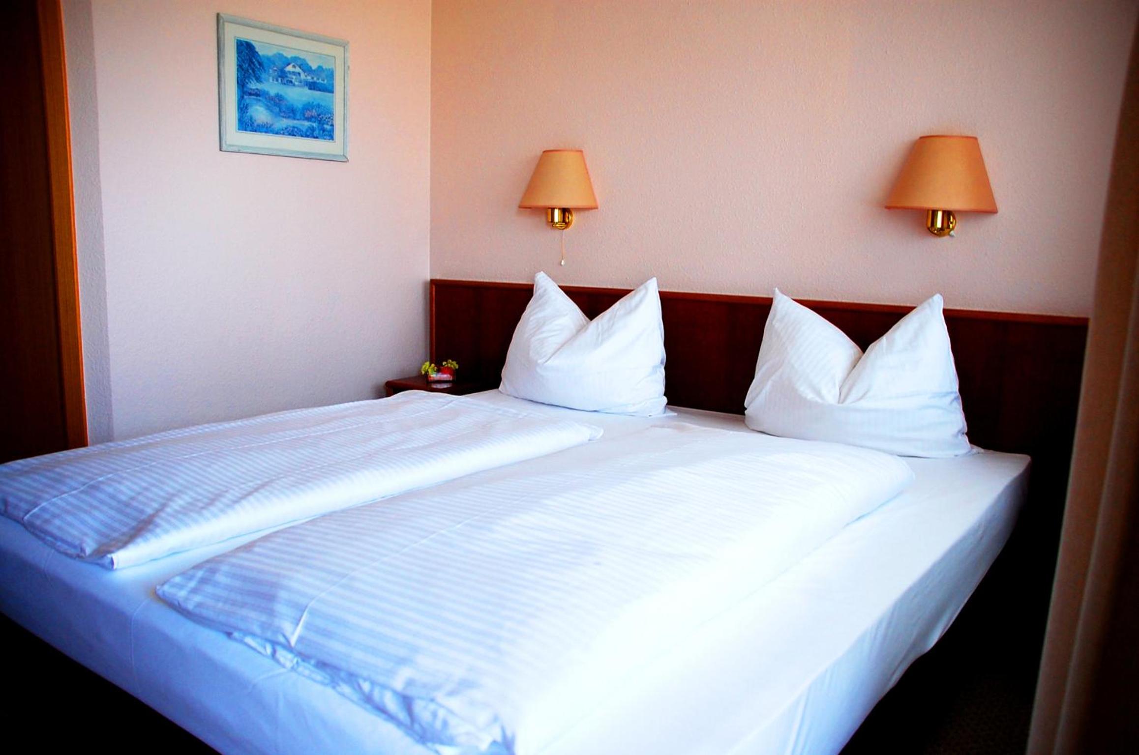 Doppelzimmer zum Innenhof photo 1