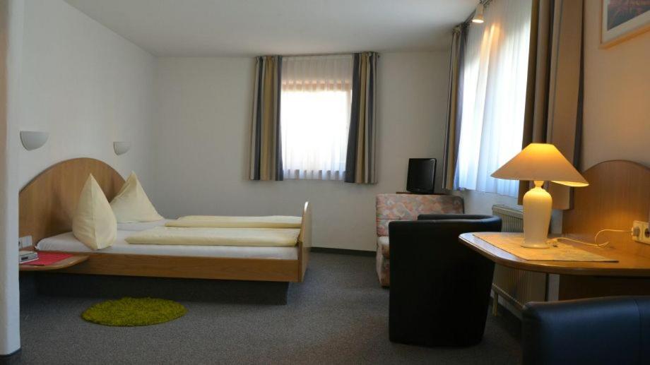Standard Double Room photo 3
