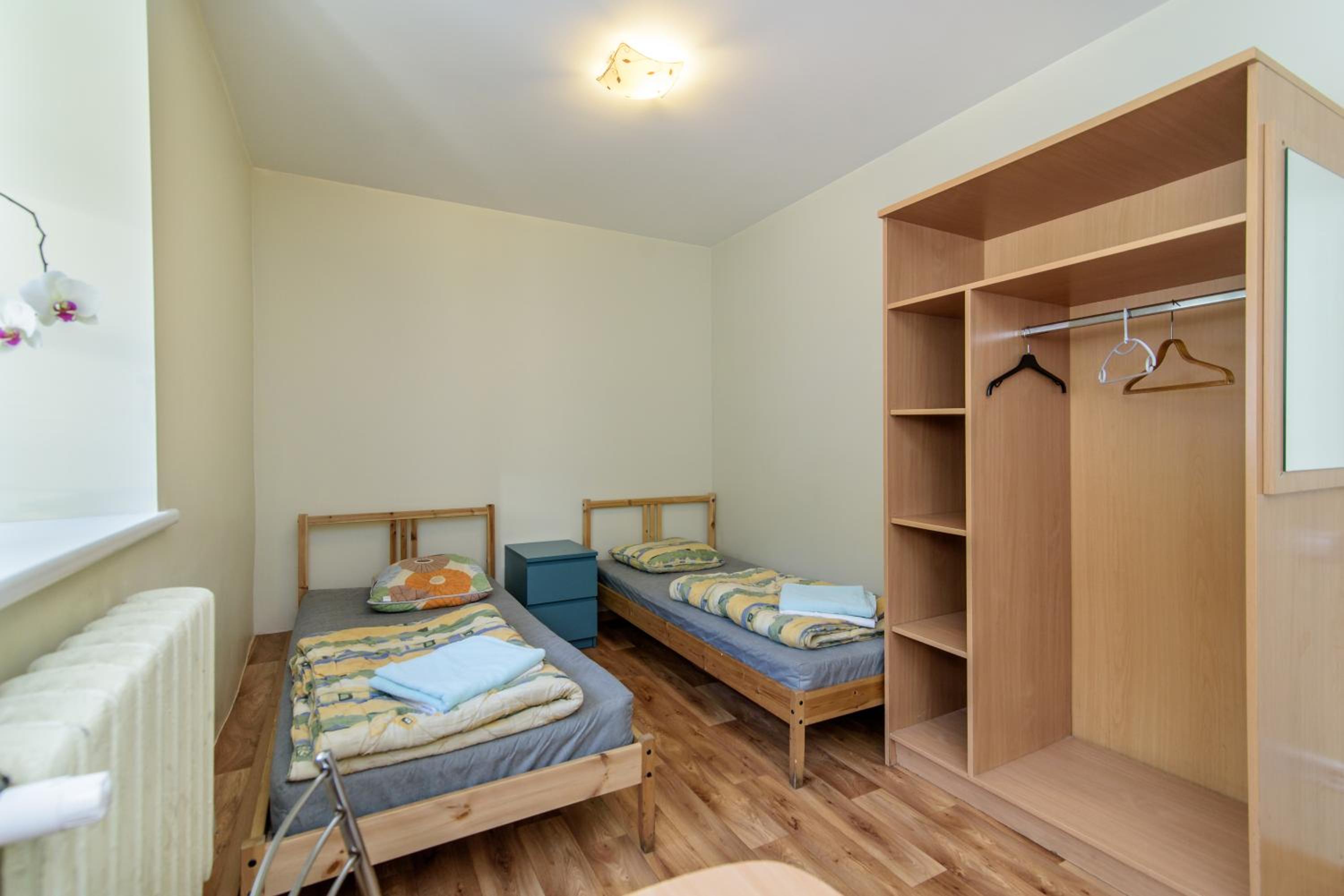 Economy Quadruple Room With Shared Bathroom photo 1